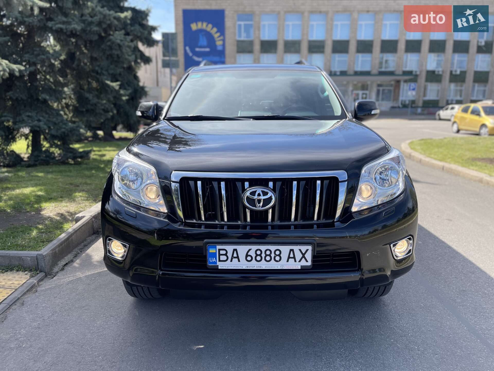 TOYOTA LAND CRUISER PRADO 150 2011