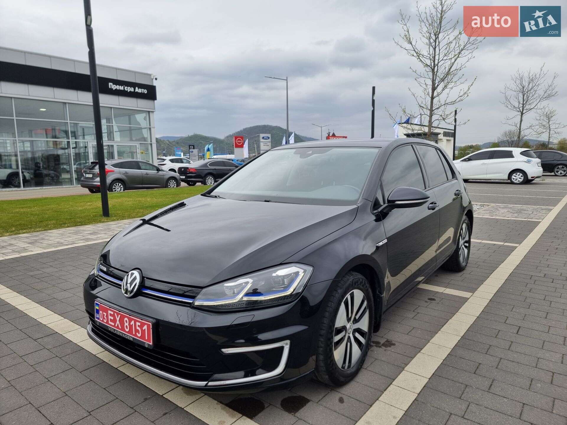 VOLKSWAGEN E-GOLF 2018