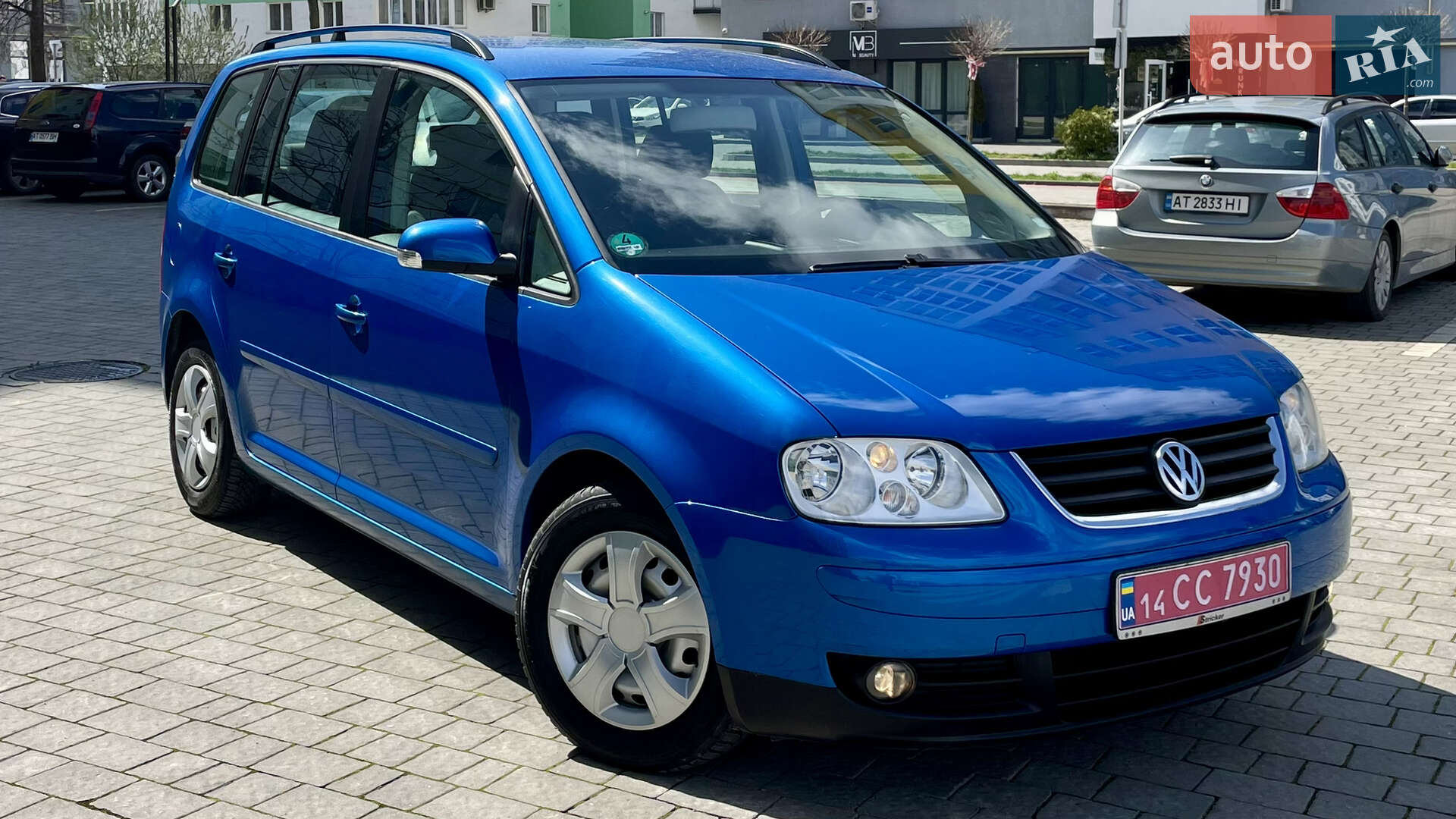 VOLKSWAGEN TOURAN 2003