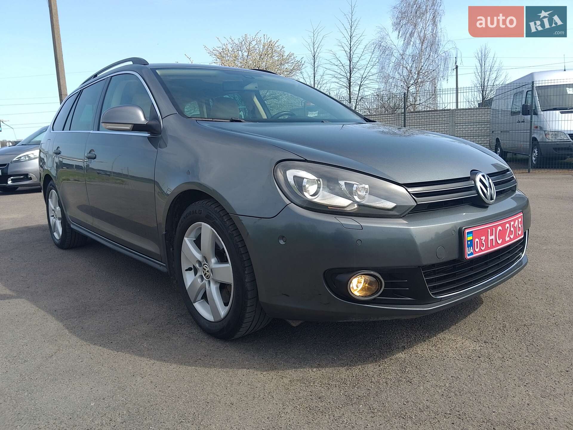 VOLKSWAGEN GOLF 2010