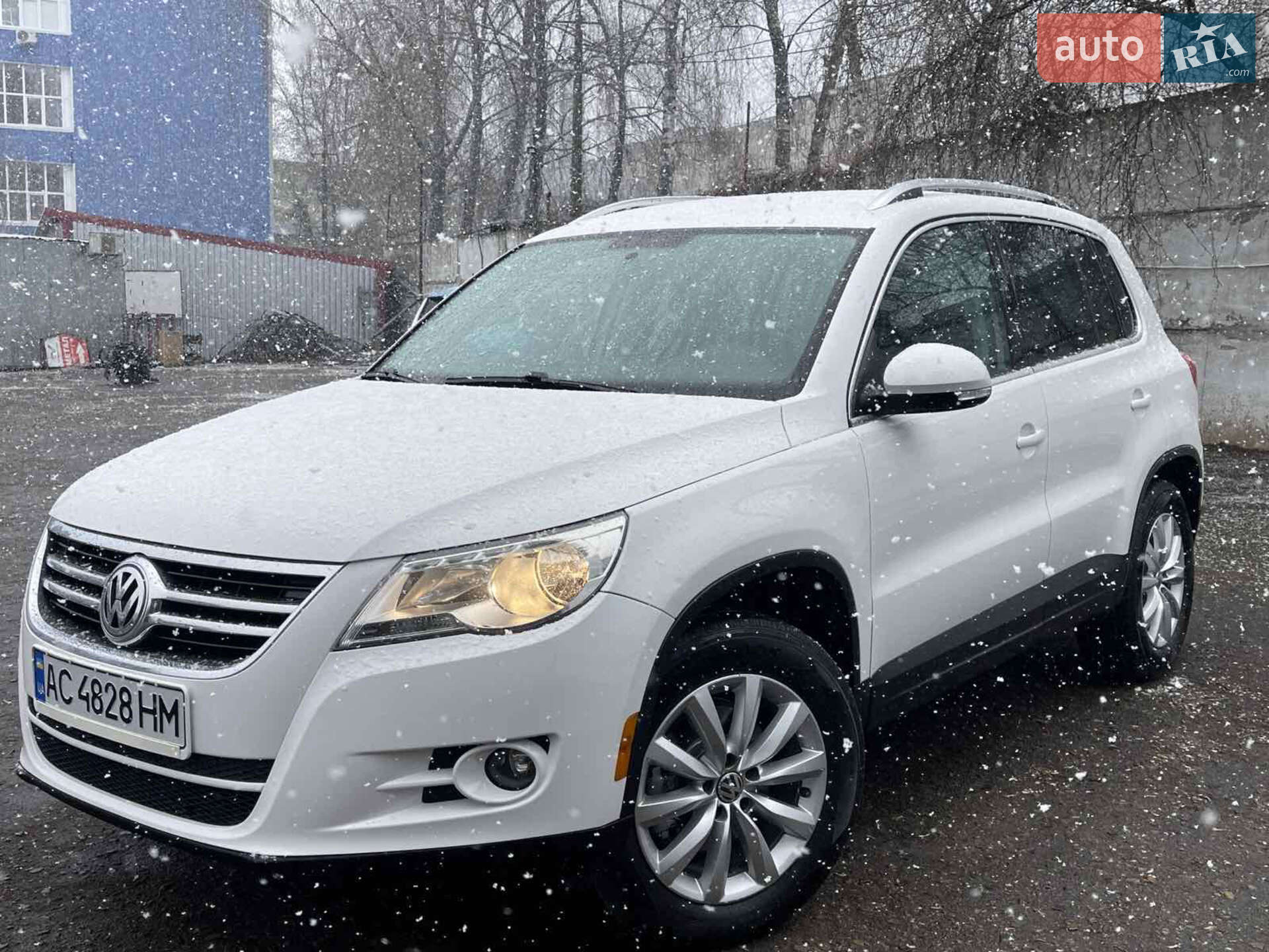 VOLKSWAGEN TIGUAN 2010