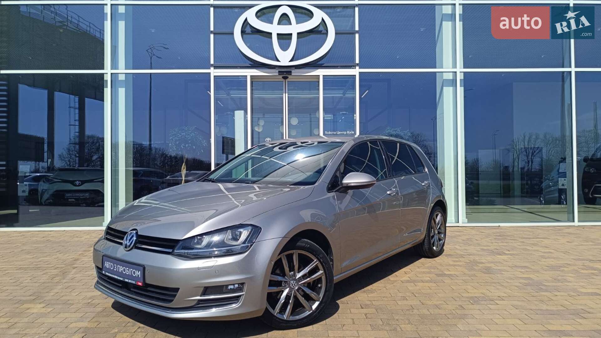VOLKSWAGEN GOLF 2014