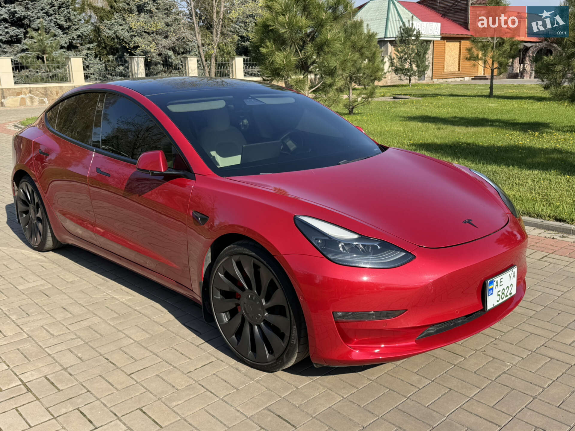 TESLA MODEL 3 2021