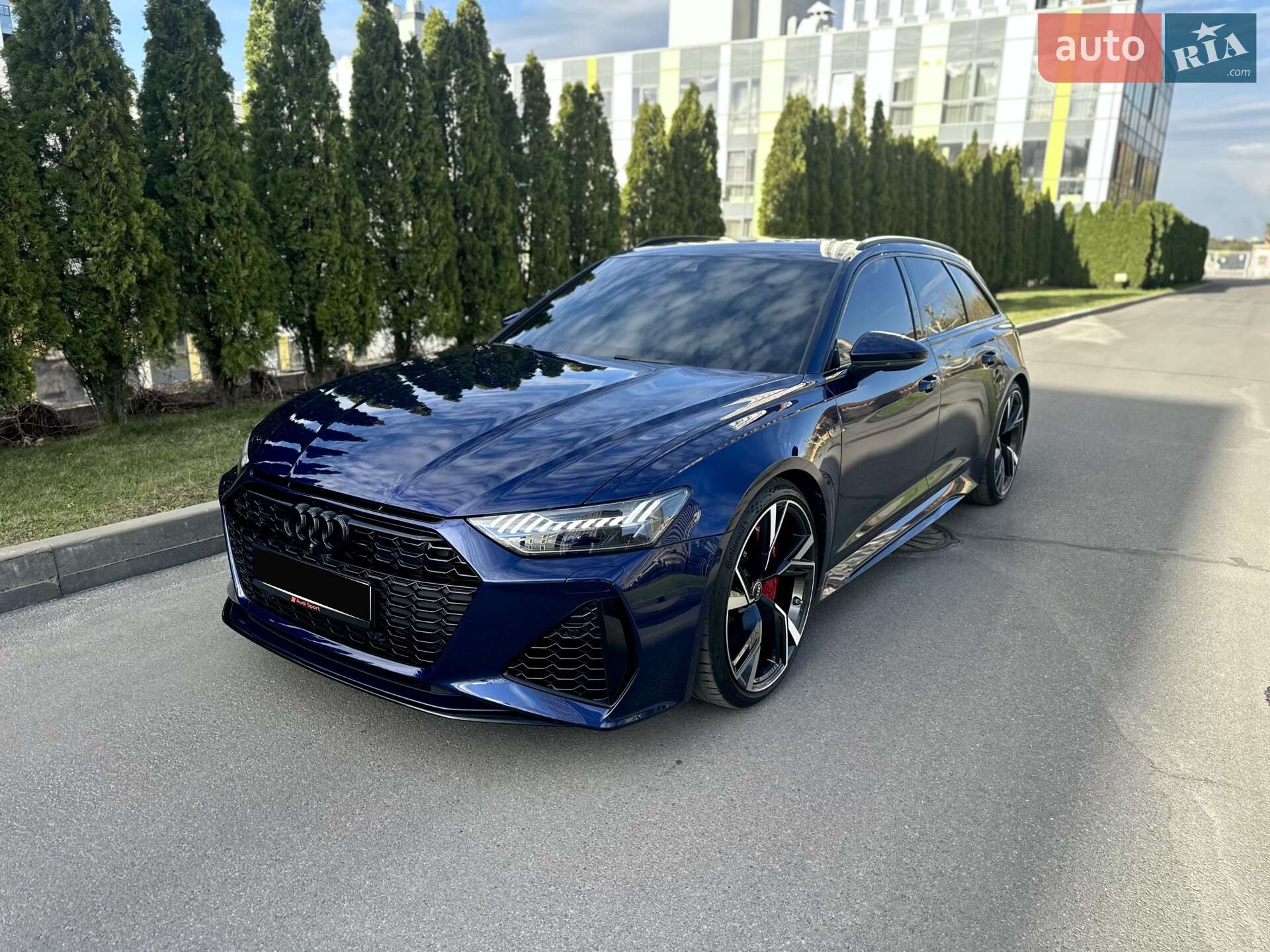 AUDI RS6 2021