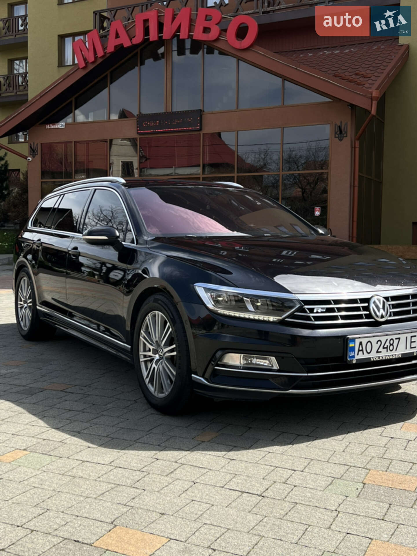 VOLKSWAGEN PASSAT 2016