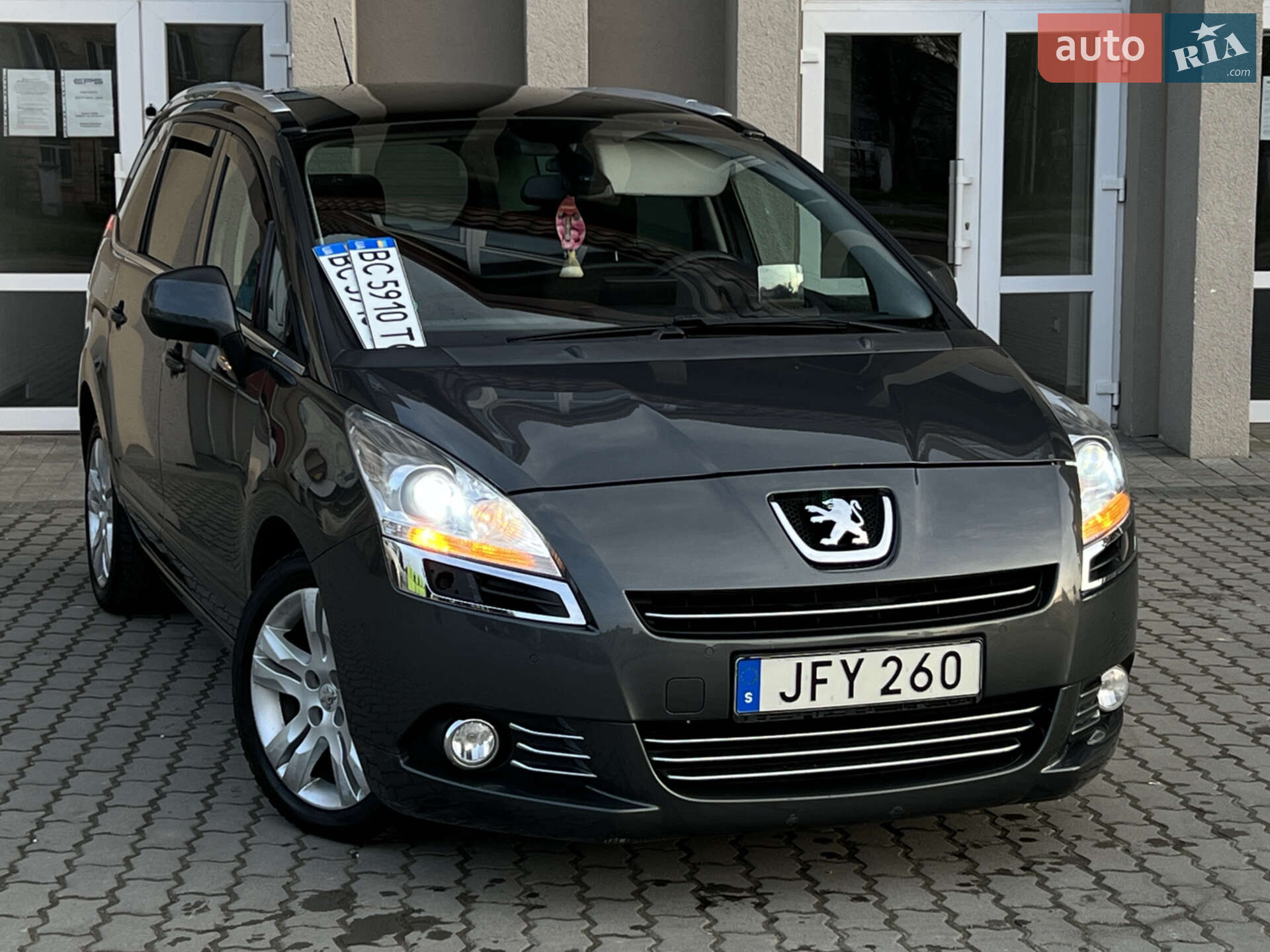 PEUGEOT 5008 2010