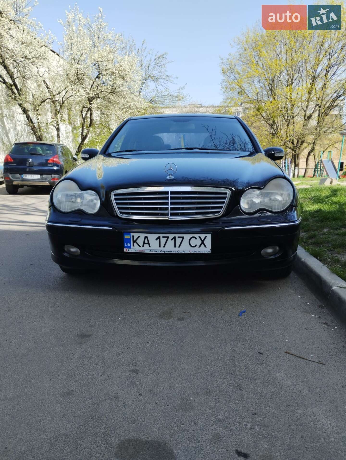 Головне фото звіту автомобіля MERCEDES-BENZ C 180 2001