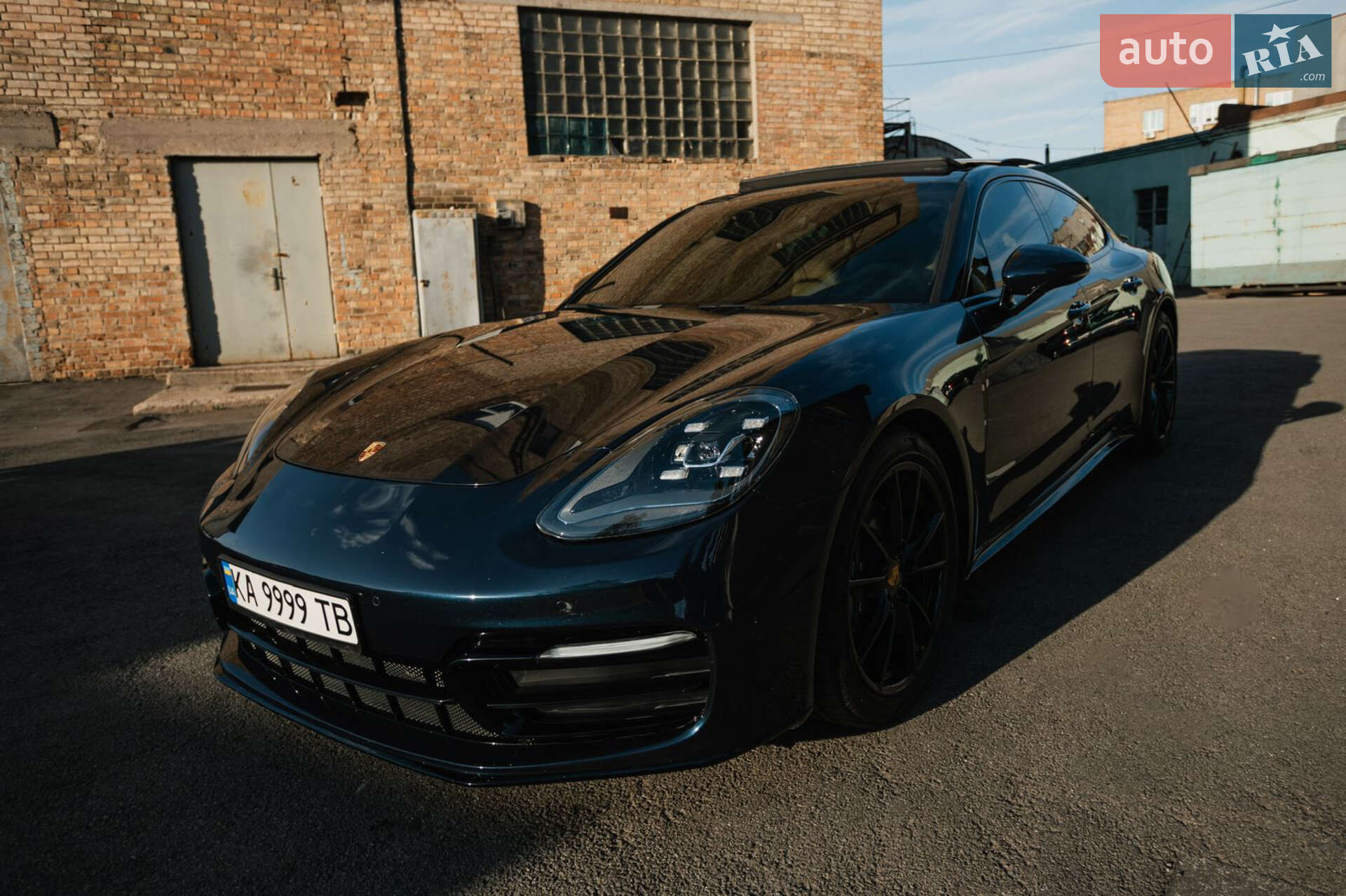PORSCHE PANAMERA 2018