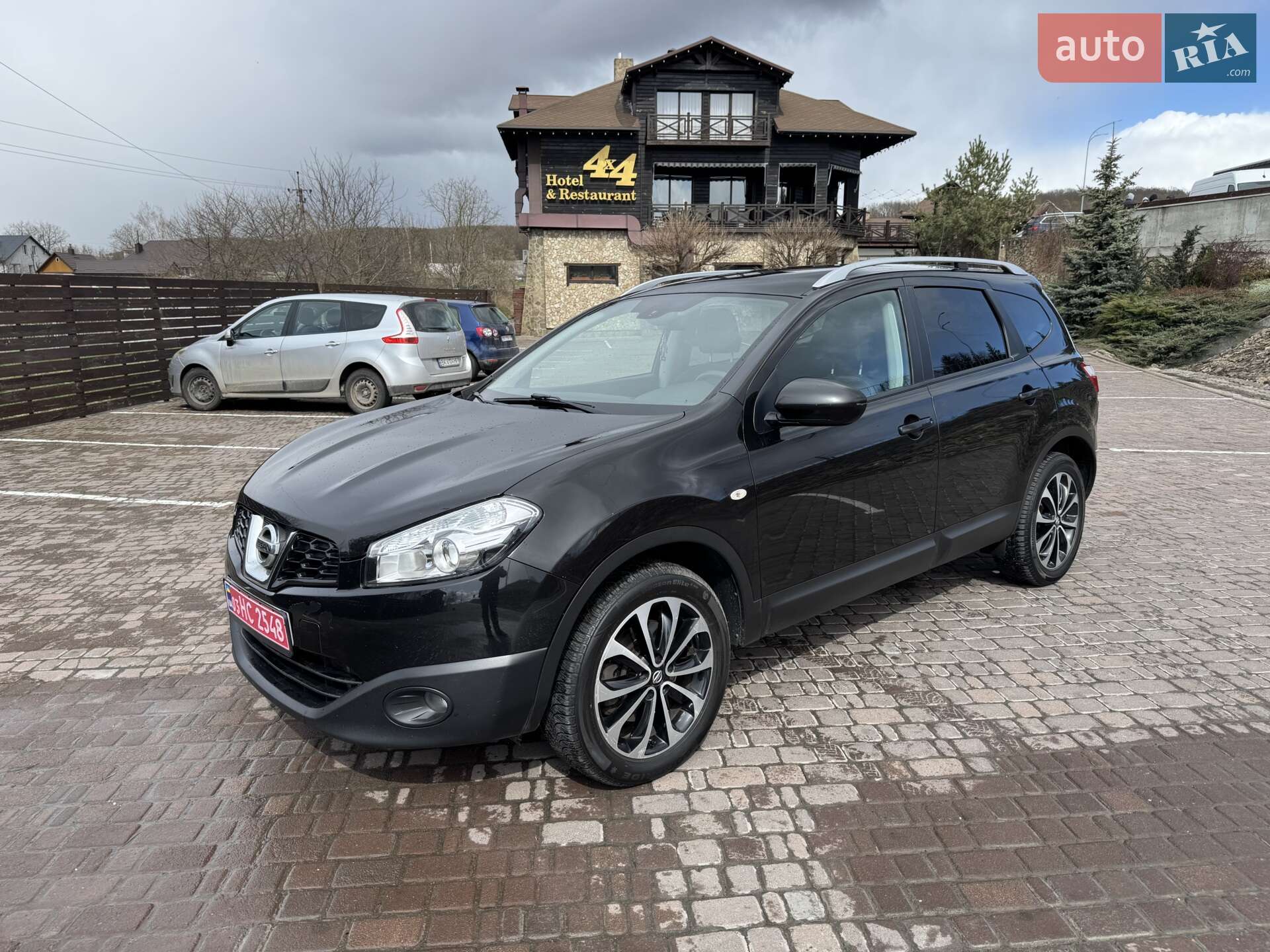 NISSAN QASHQAI +2 2011