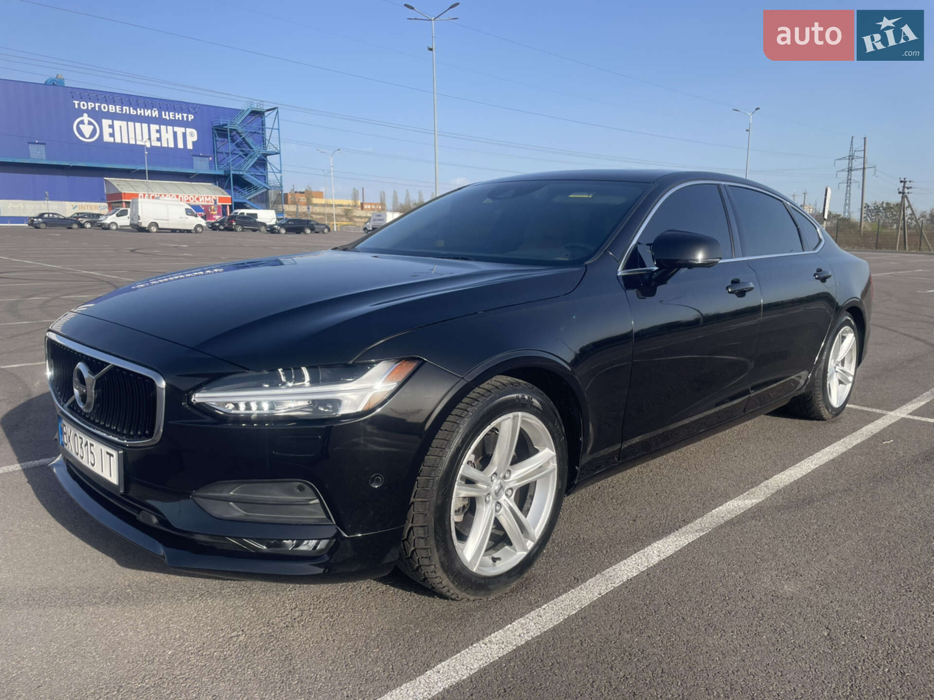 VOLVO S90 2017