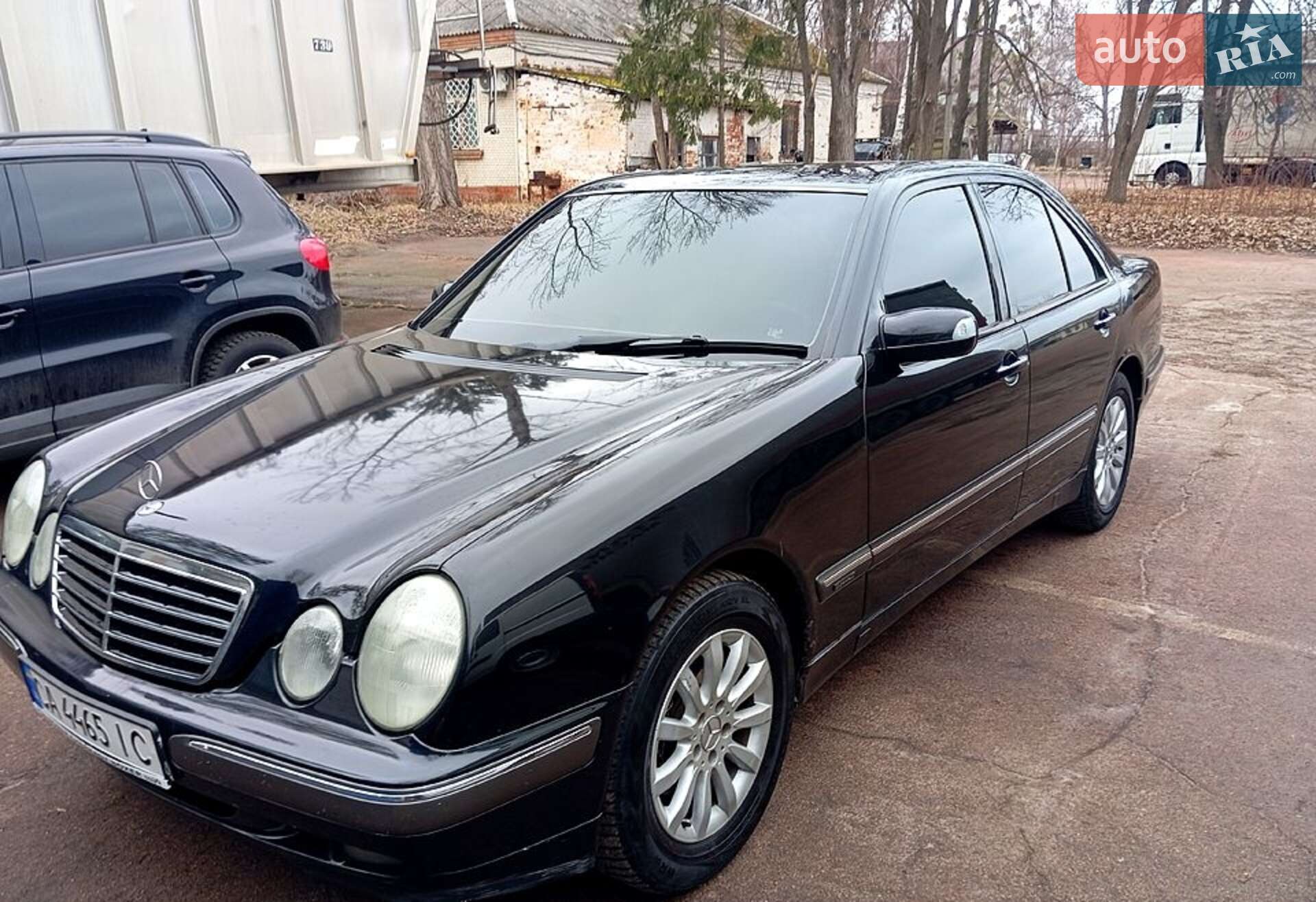 MERCEDES-BENZ E 320 2000