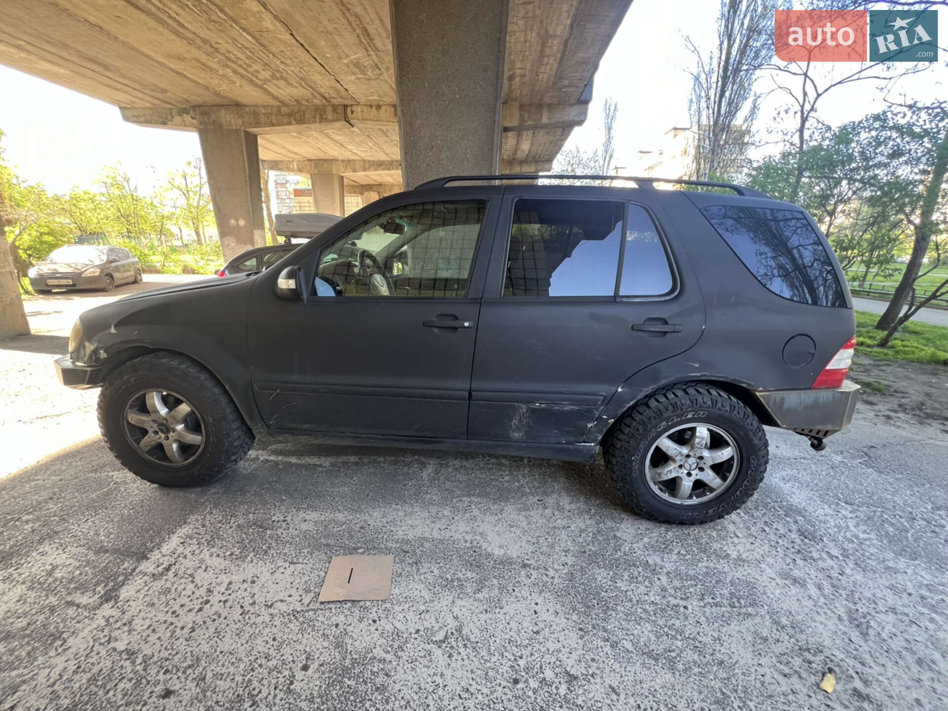 MERCEDES-BENZ ML 350 2002