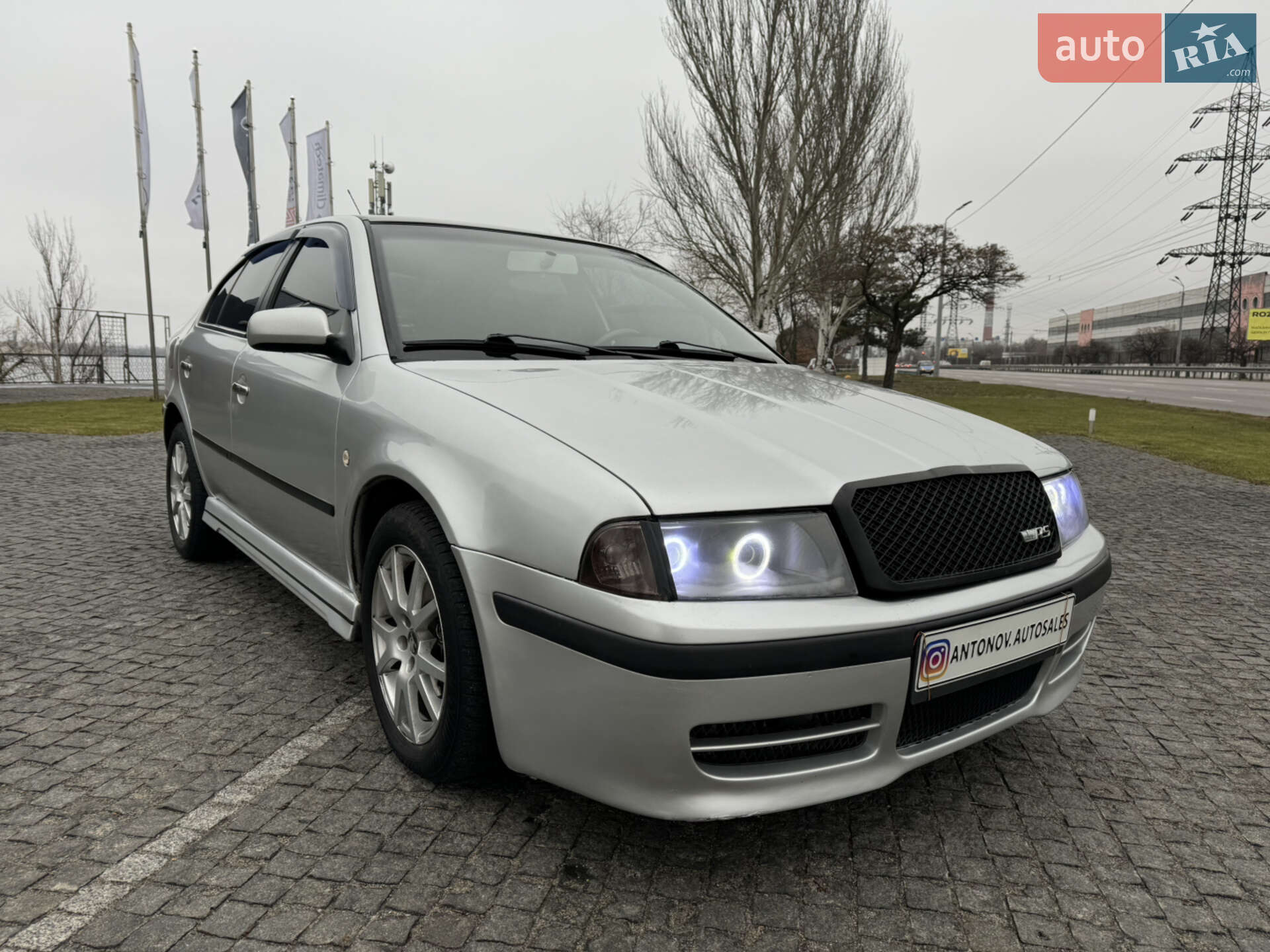 Головне фото звіту автомобіля SKODA OCTAVIA 2002