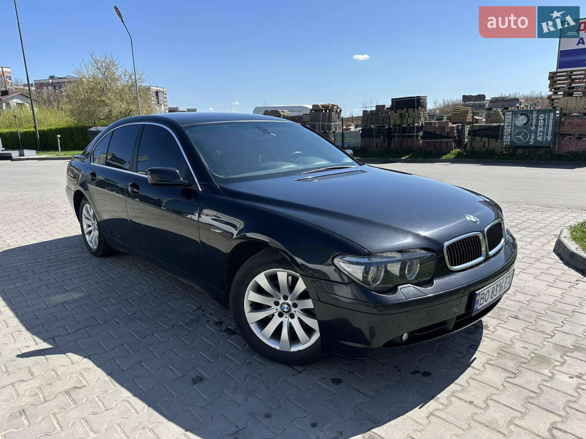 BMW 730 2004