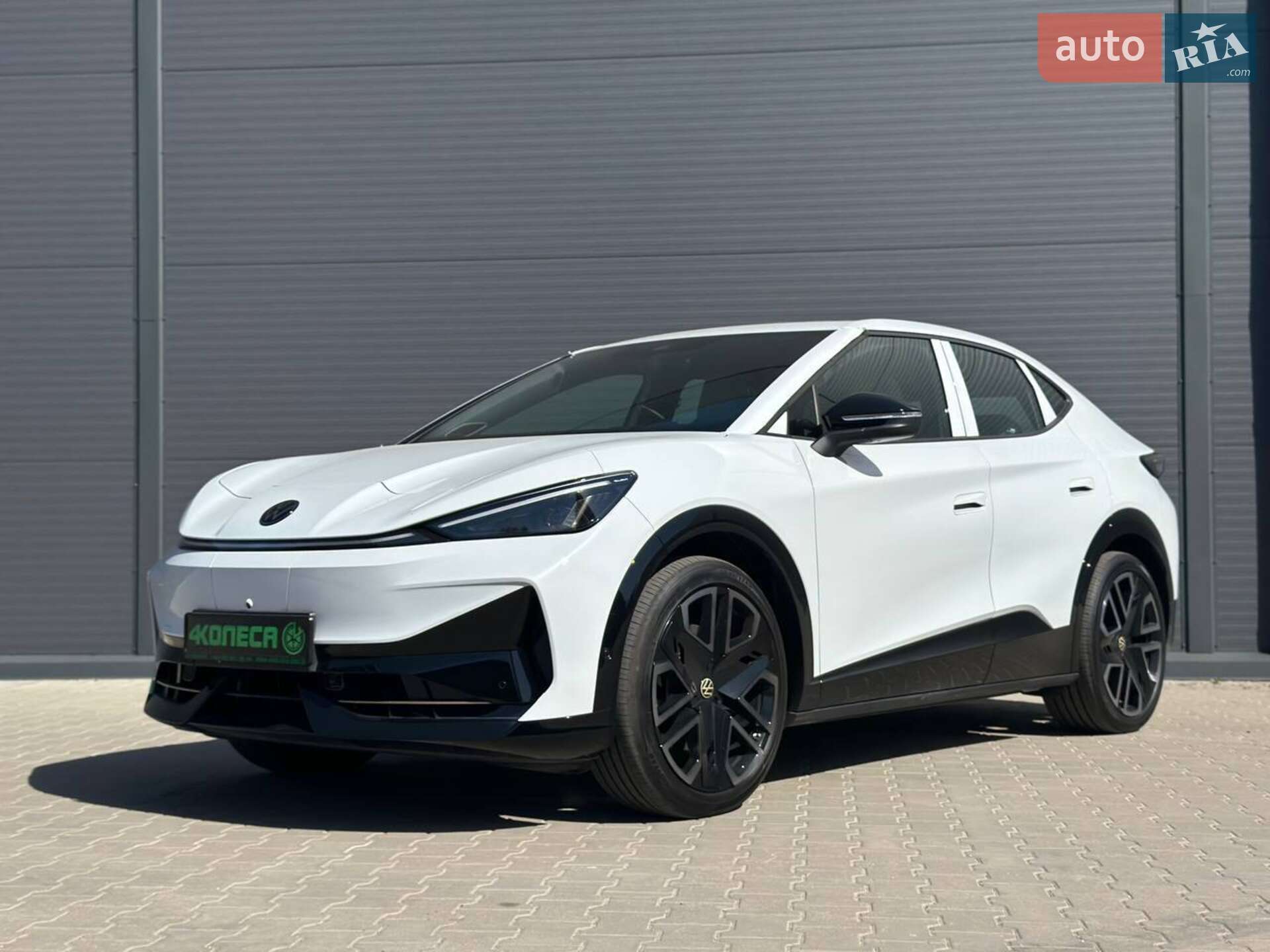 VOLKSWAGEN ID. UNYX MAX 2024