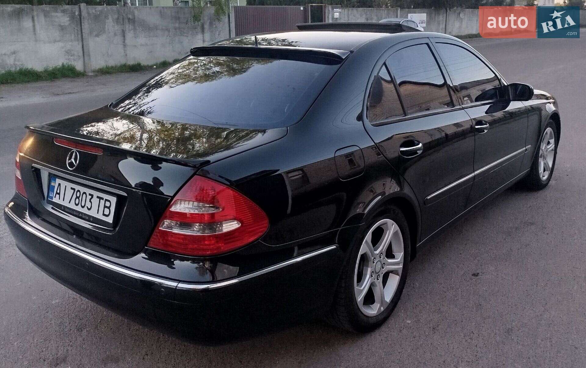 MERCEDES-BENZ 240 2002