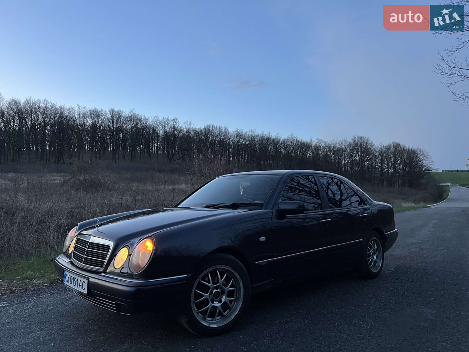 MERCEDES-BENZ E 230 1995