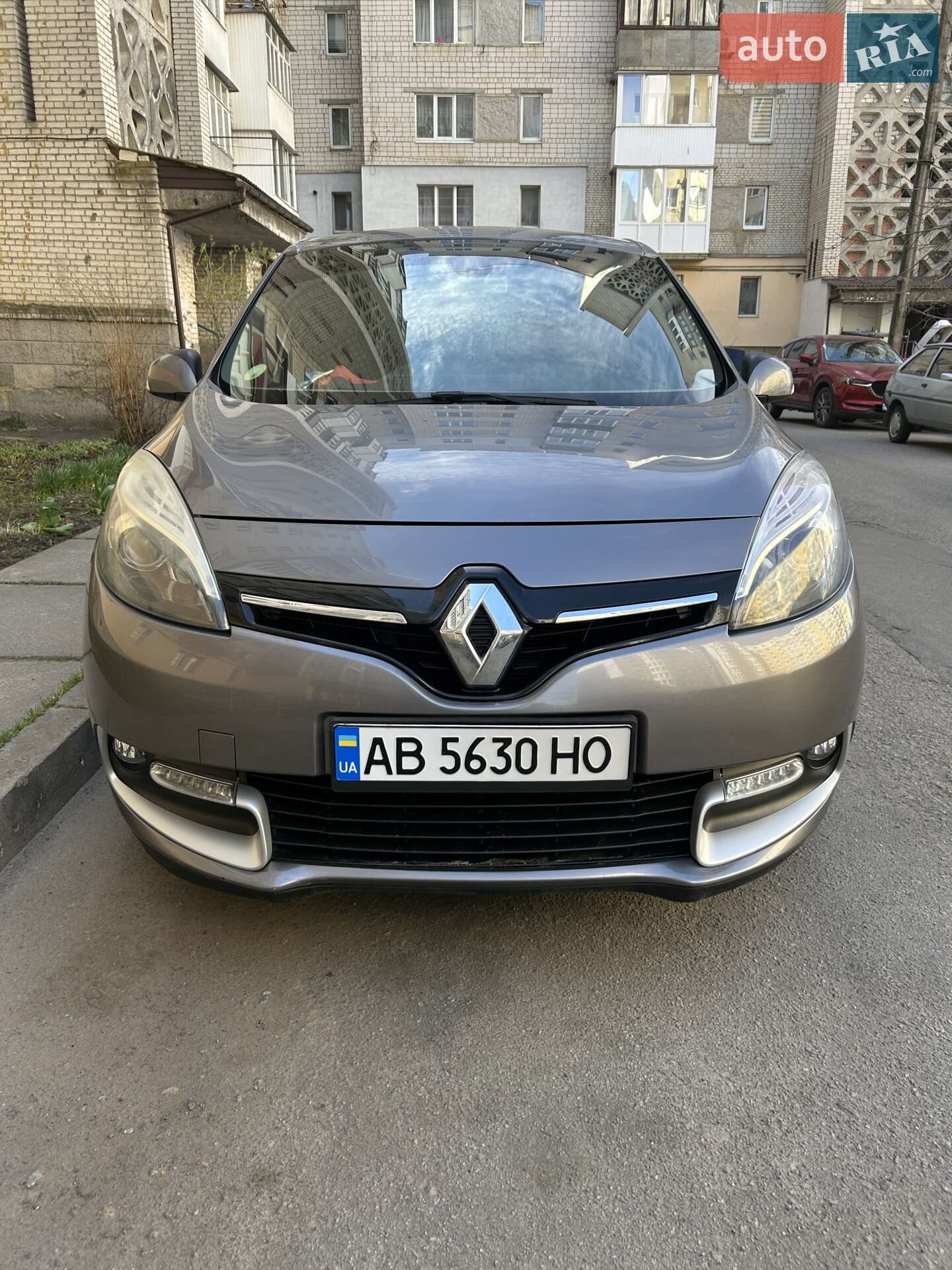 RENAULT SCENIC 2013