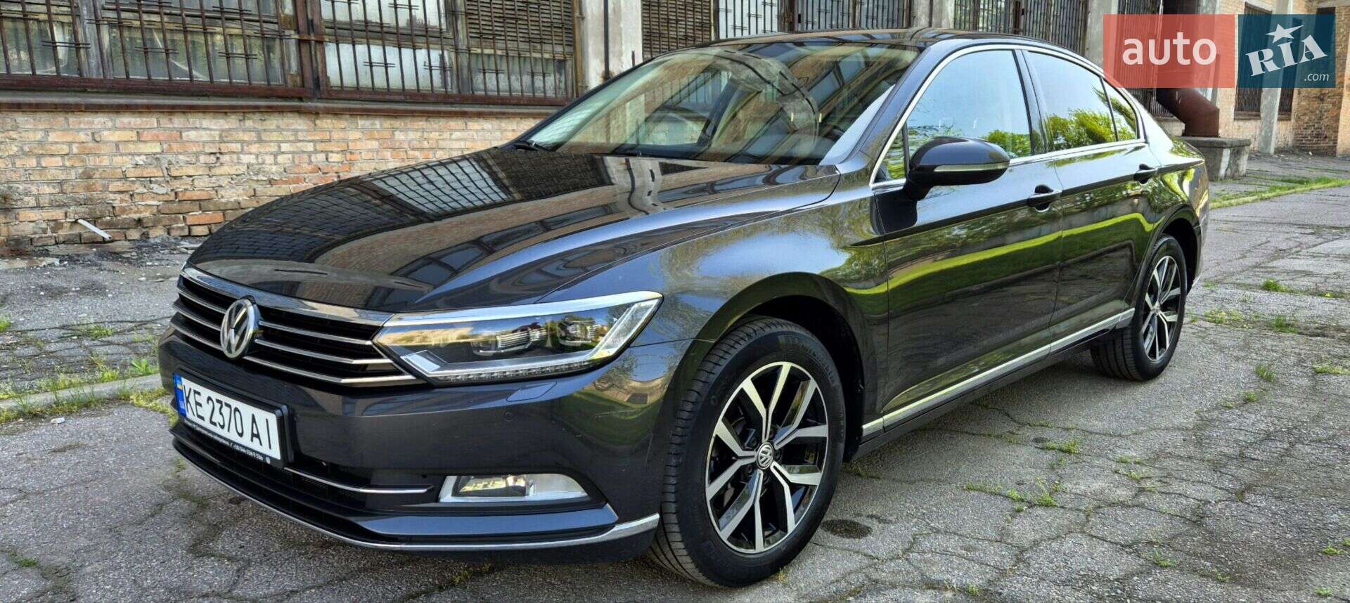 VOLKSWAGEN PASSAT 2018