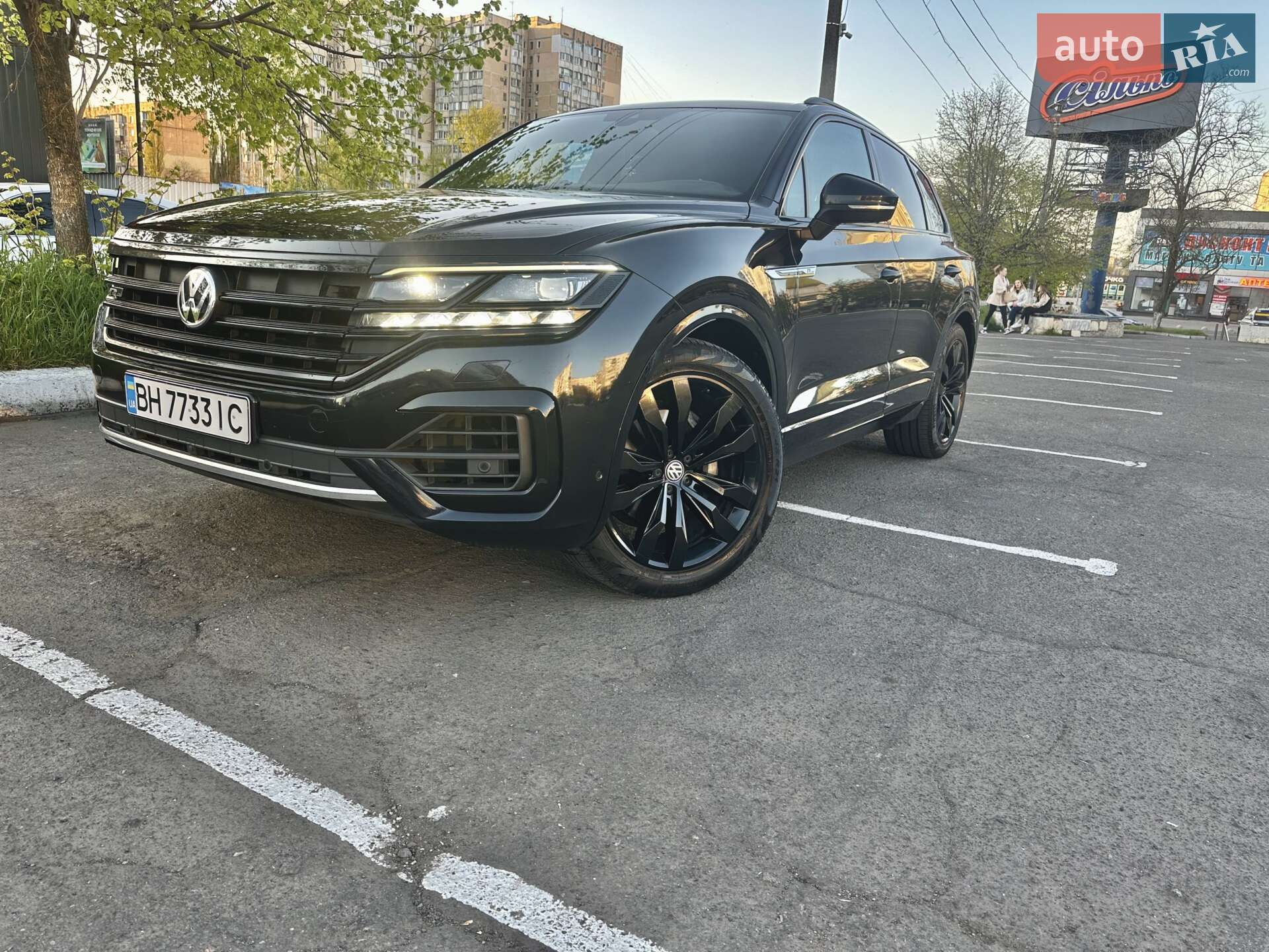 VOLKSWAGEN TOUAREG 2019