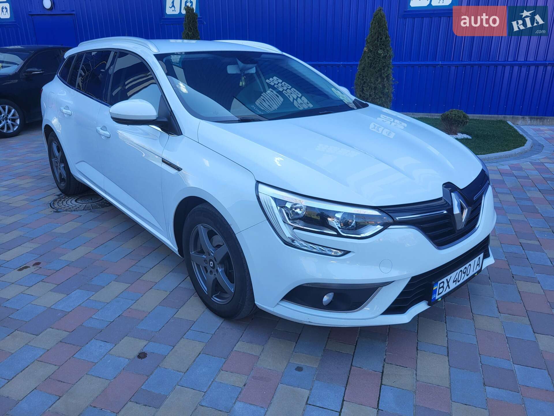 RENAULT MEGANE
