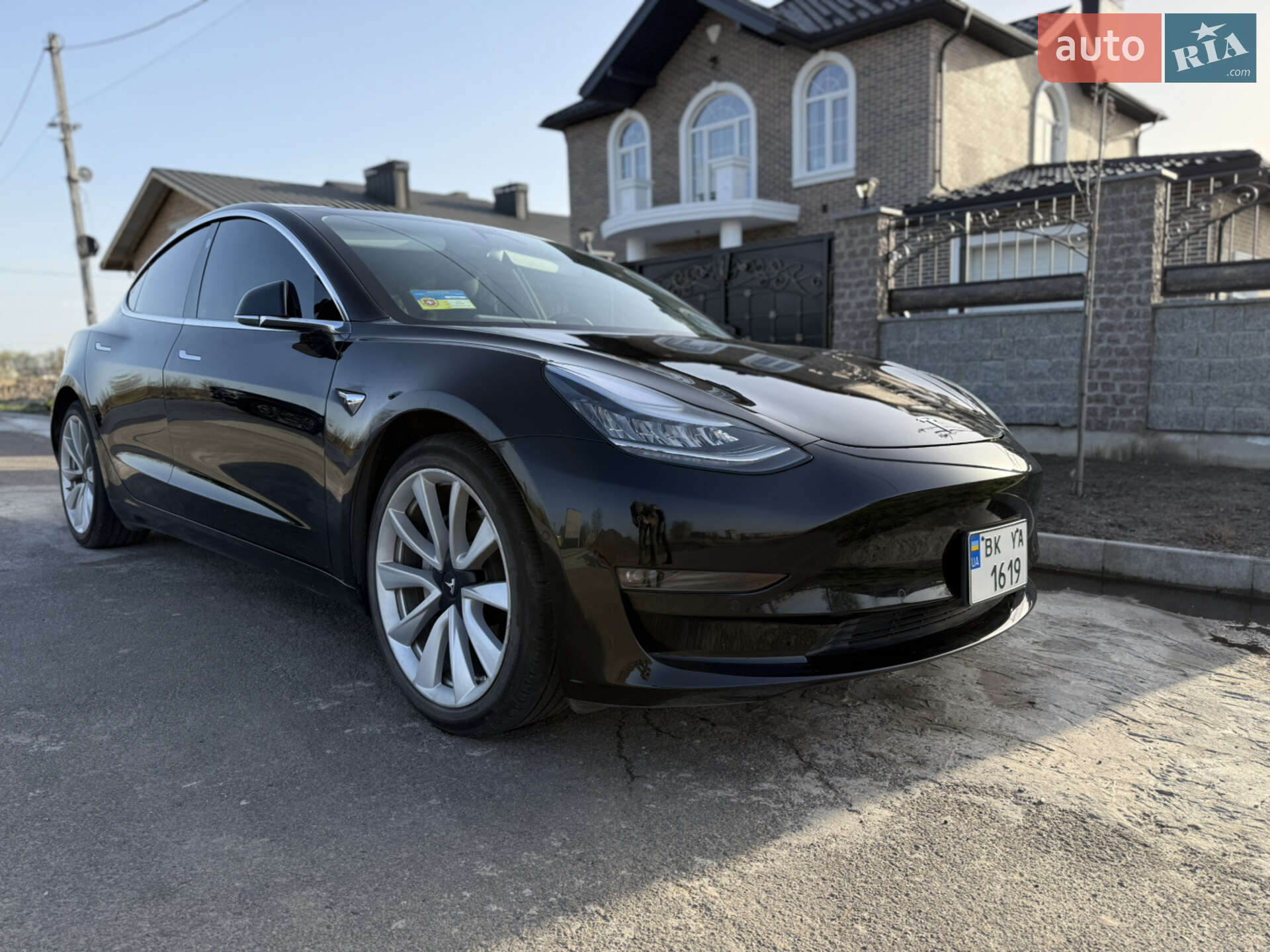 TESLA MODEL 3 2020