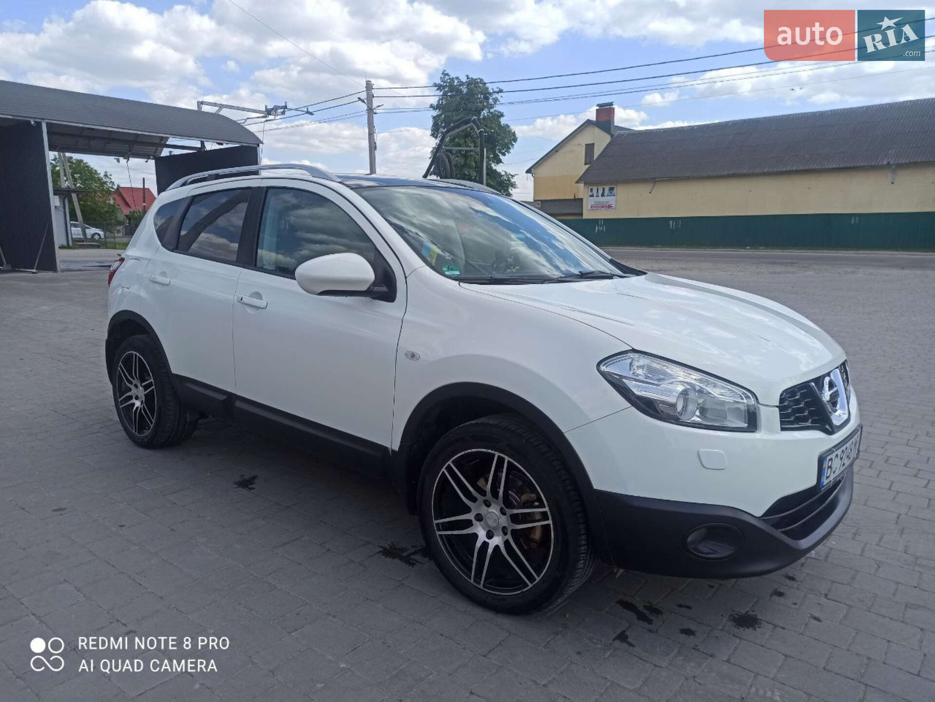 NISSAN QASHQAI 2012