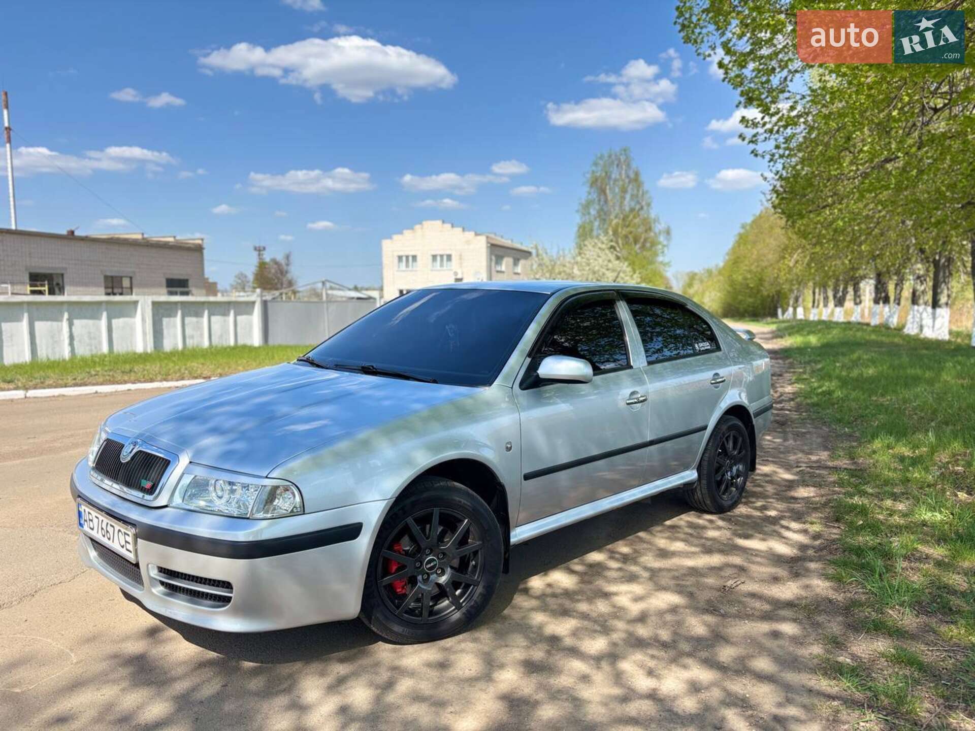 Головне фото звіту автомобіля SKODA OCTAVIA TOUR 2008
