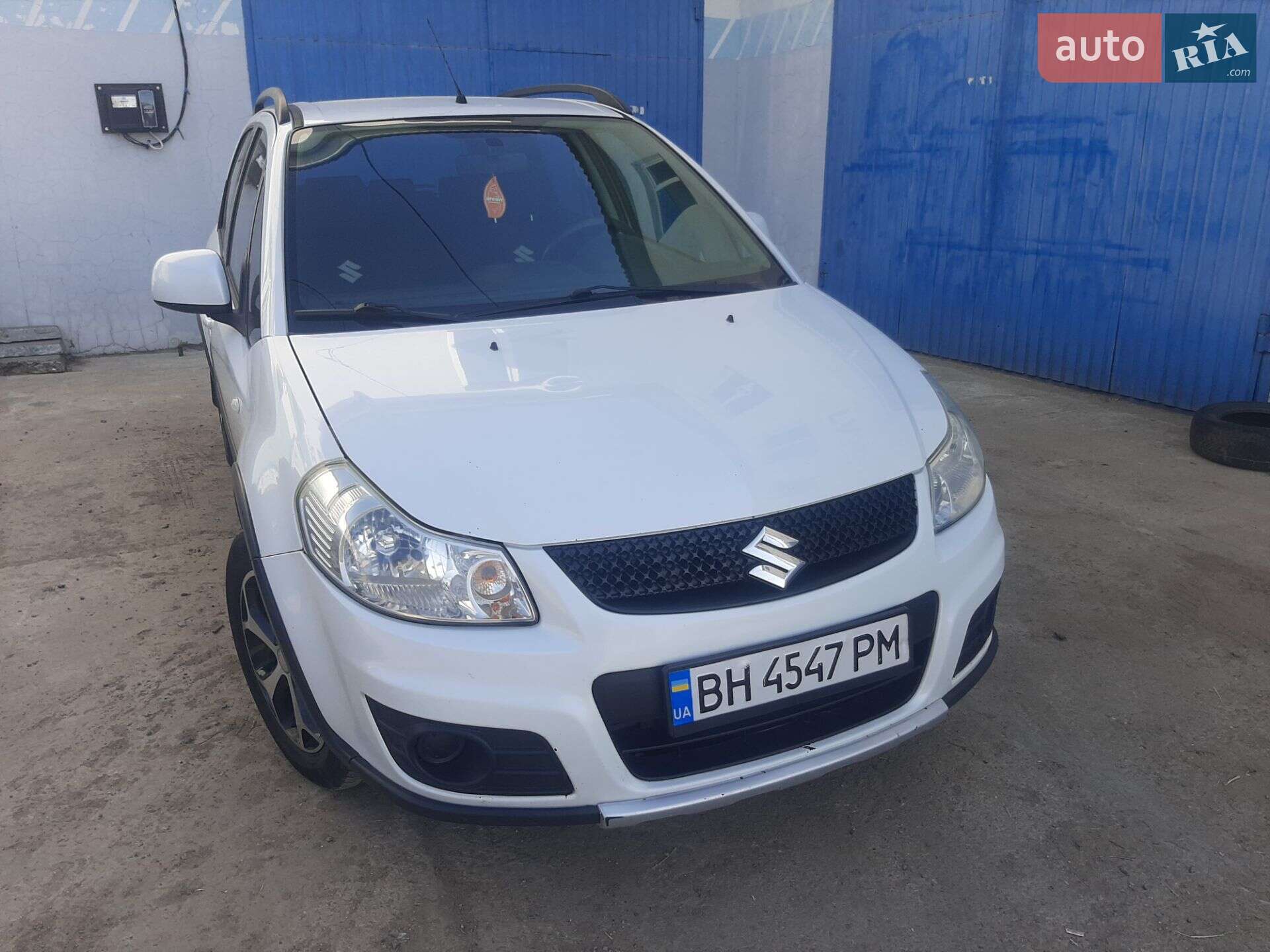 SUZUKI SX-4 2011