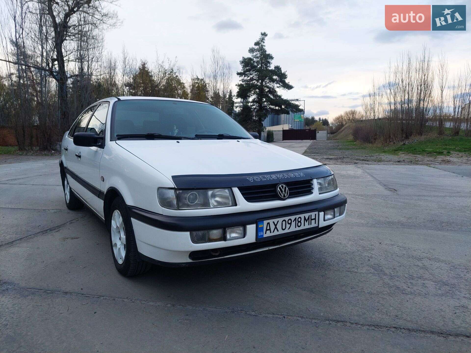 VOLKSWAGEN PASSAT 1994