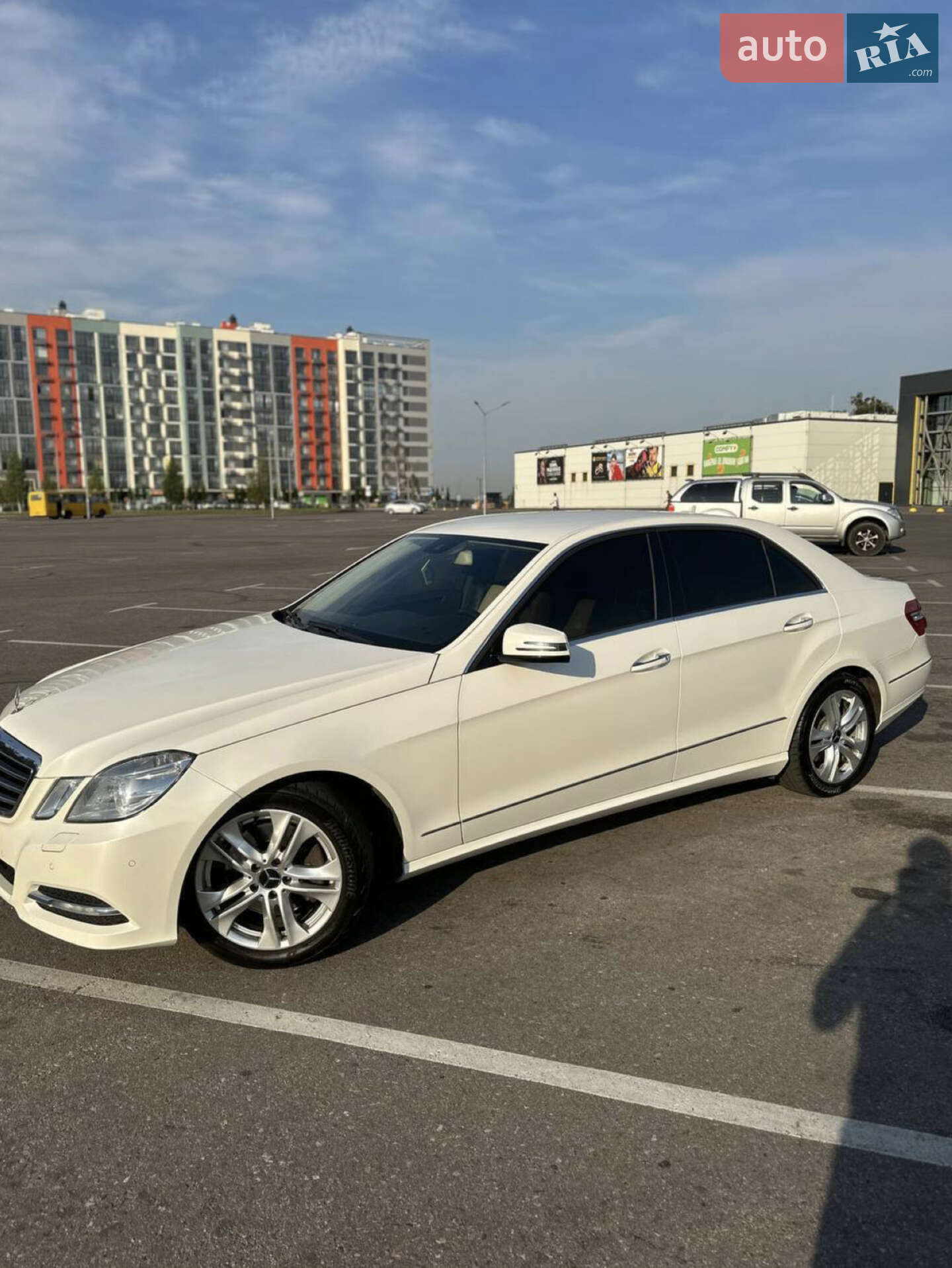 MERCEDES-BENZ E 350 2011