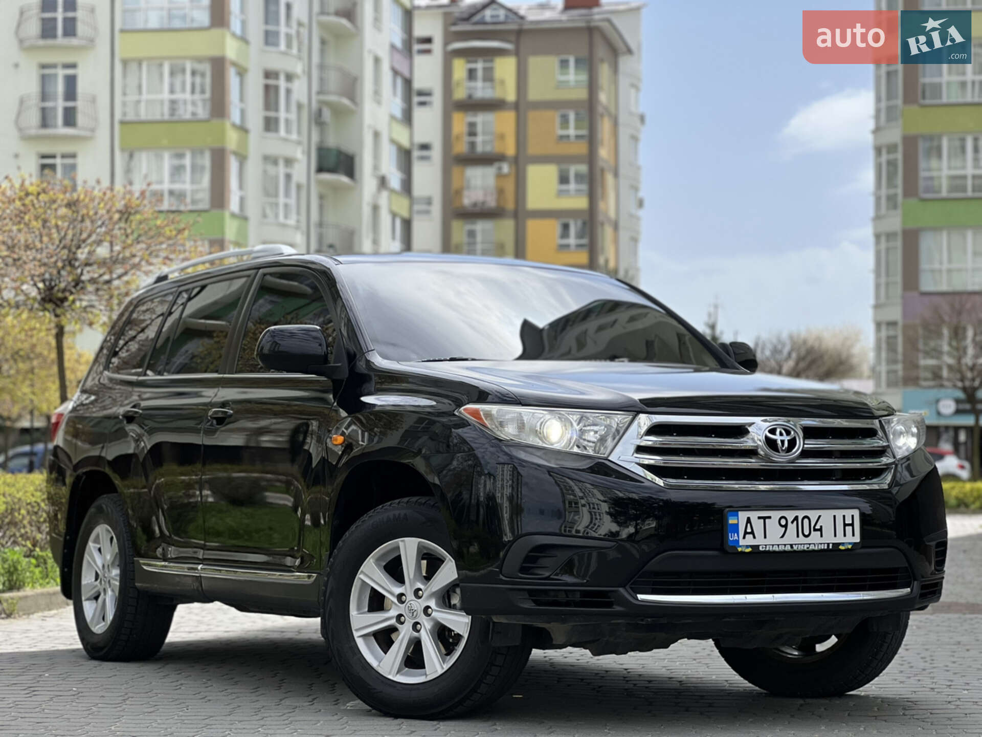 TOYOTA HIGHLANDER 2013