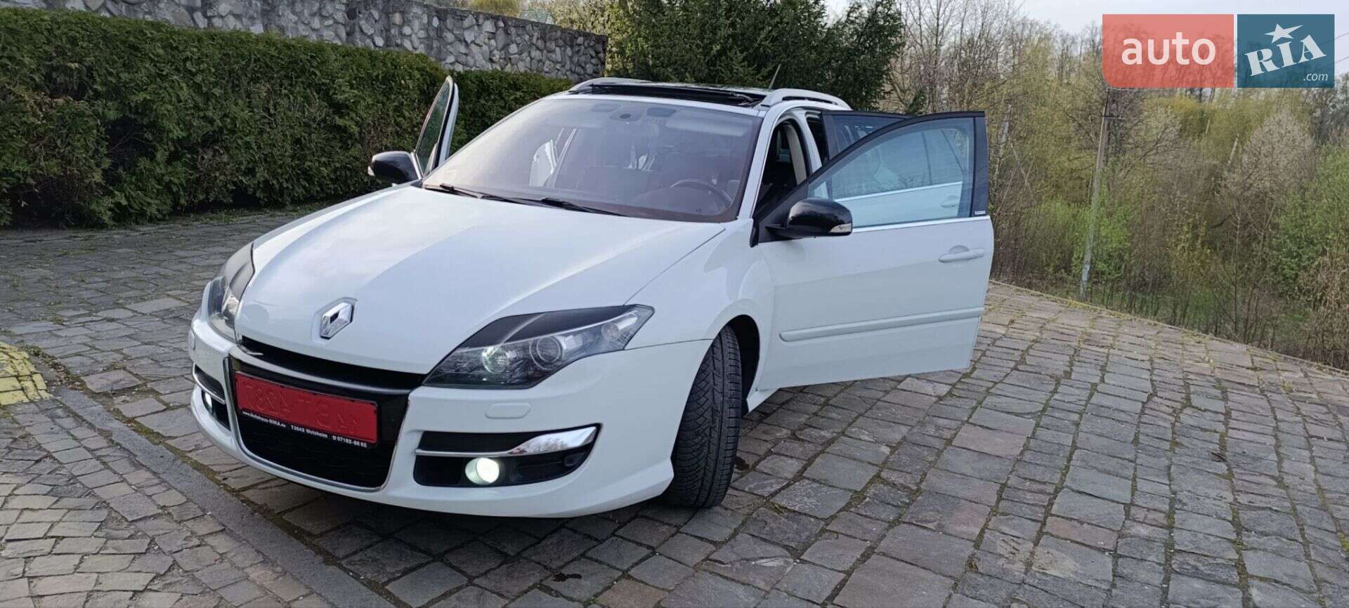 RENAULT LAGUNA 2013