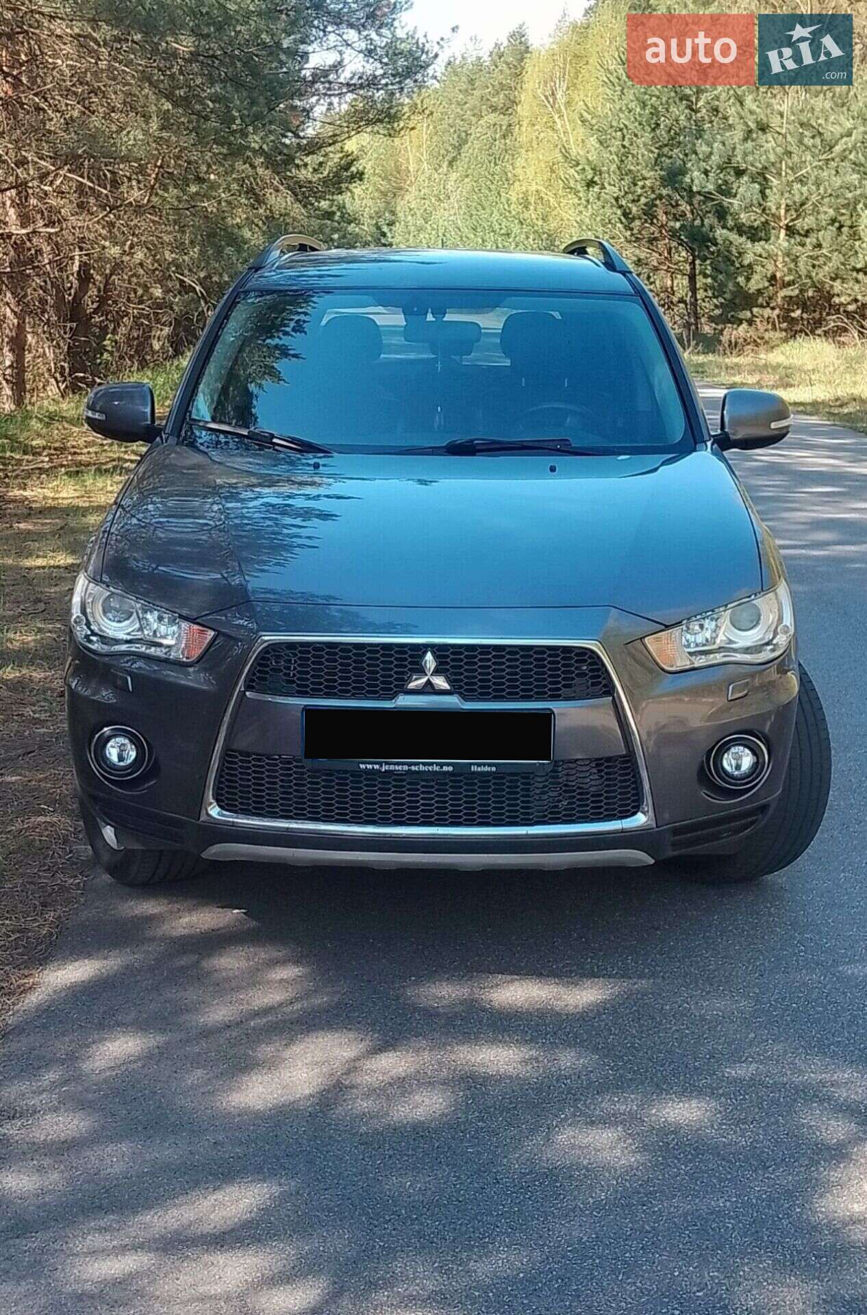 Головне фото звіту автомобіля MITSUBISHI OUTLANDER 2011