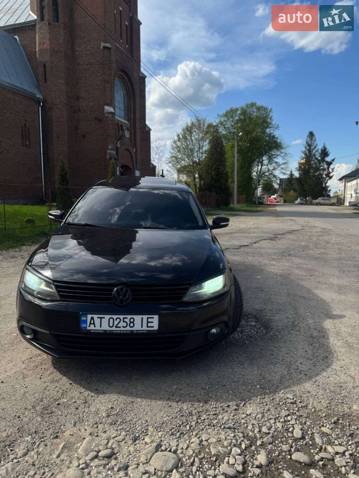 VOLKSWAGEN JETTA 2011
