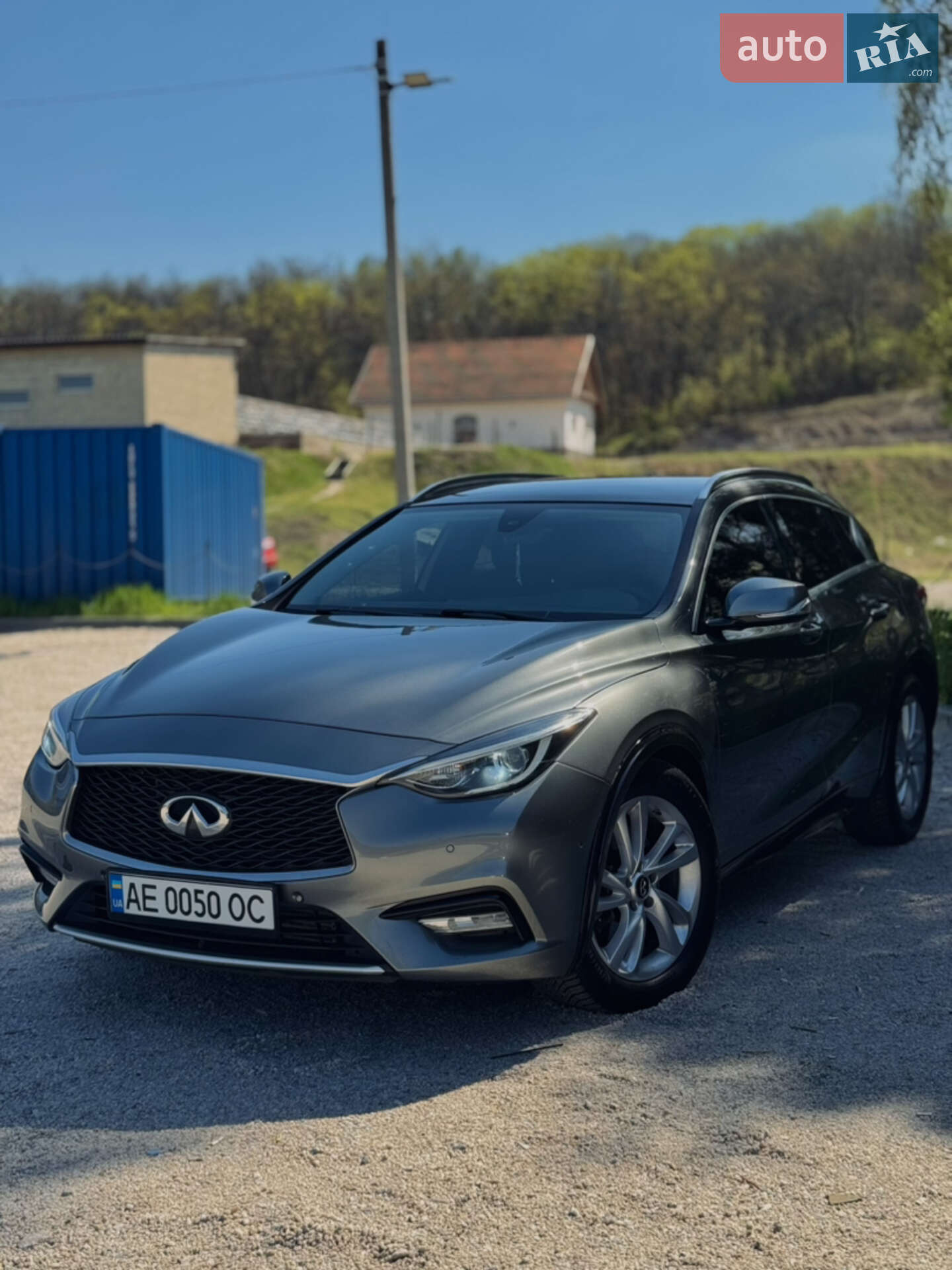 INFINITI QX30 2016