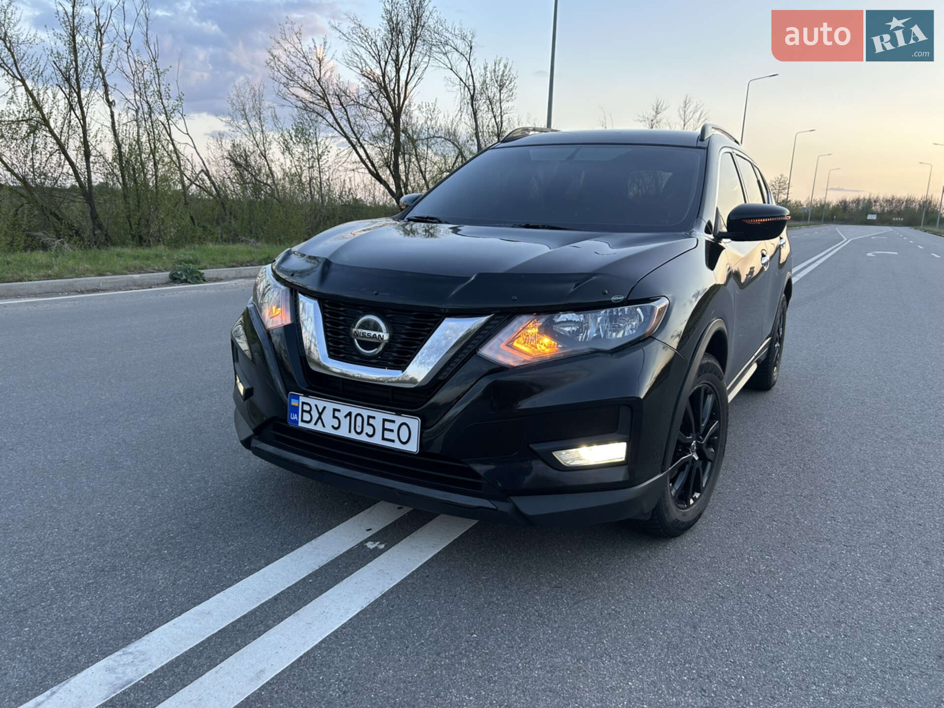 NISSAN ROGUE 2017