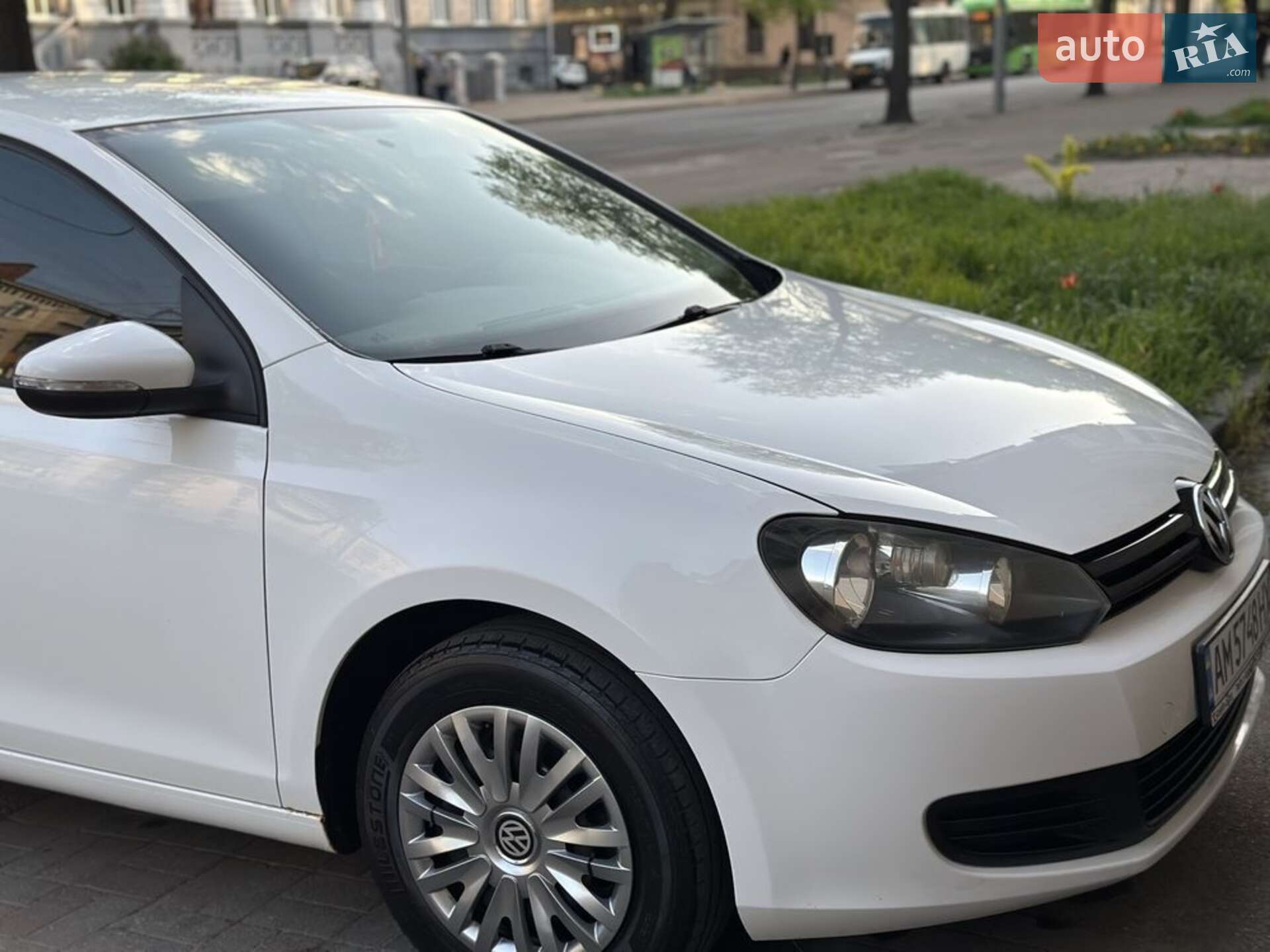 VOLKSWAGEN GOLF 2009