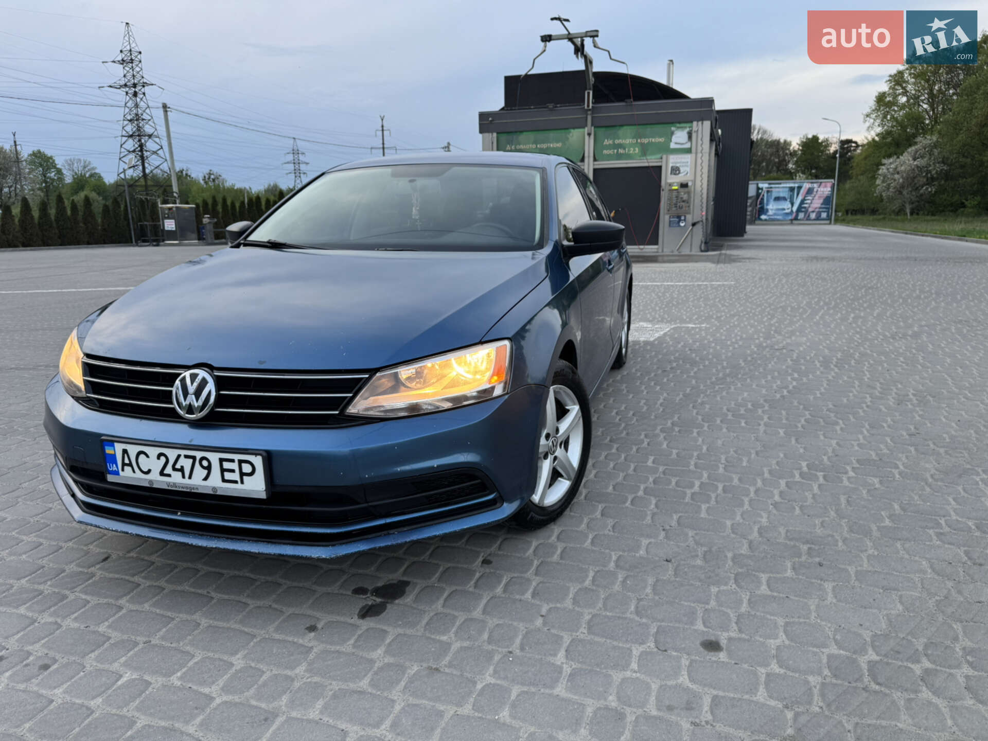VOLKSWAGEN JETTA 2016