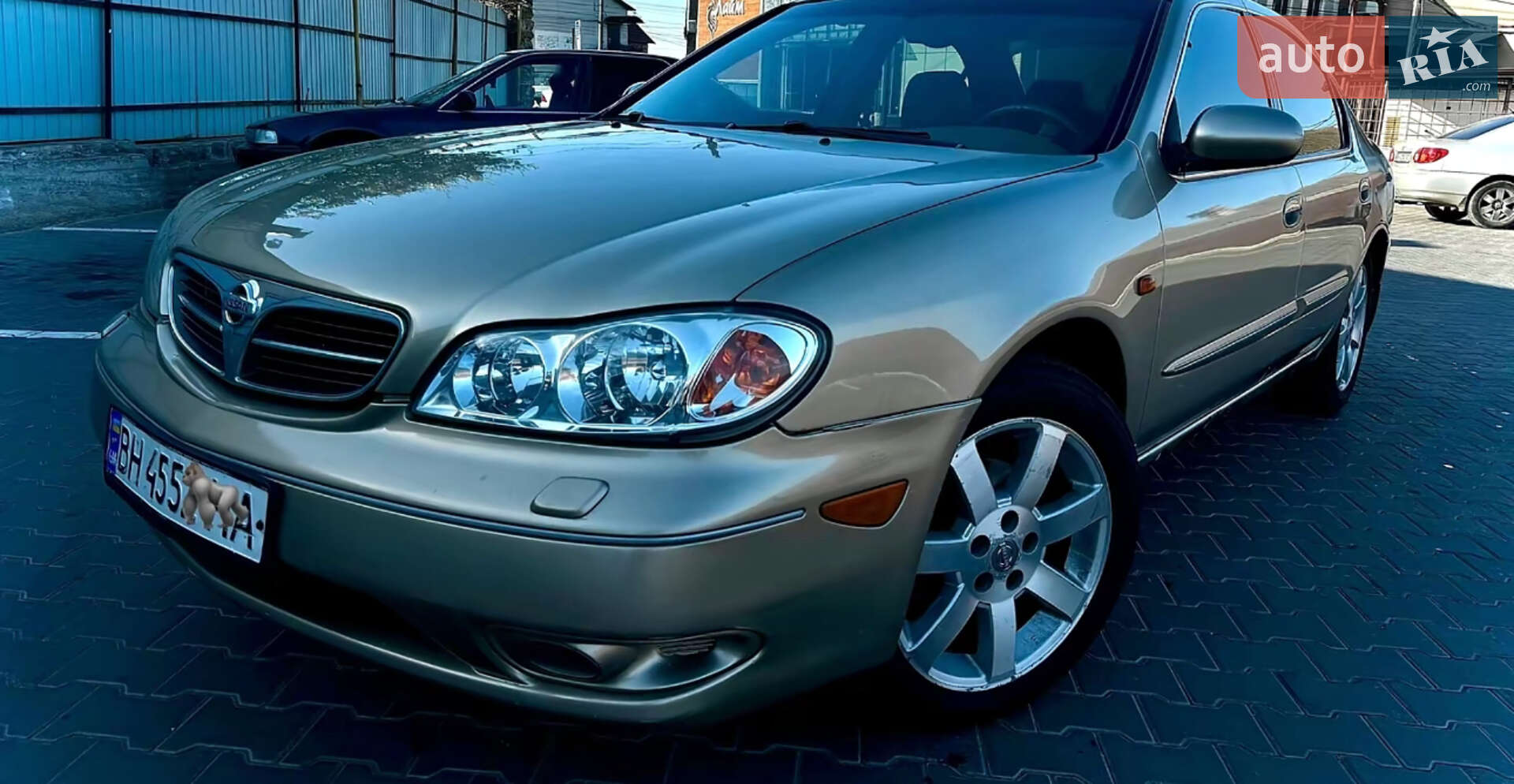 NISSAN MAXIMA 2004