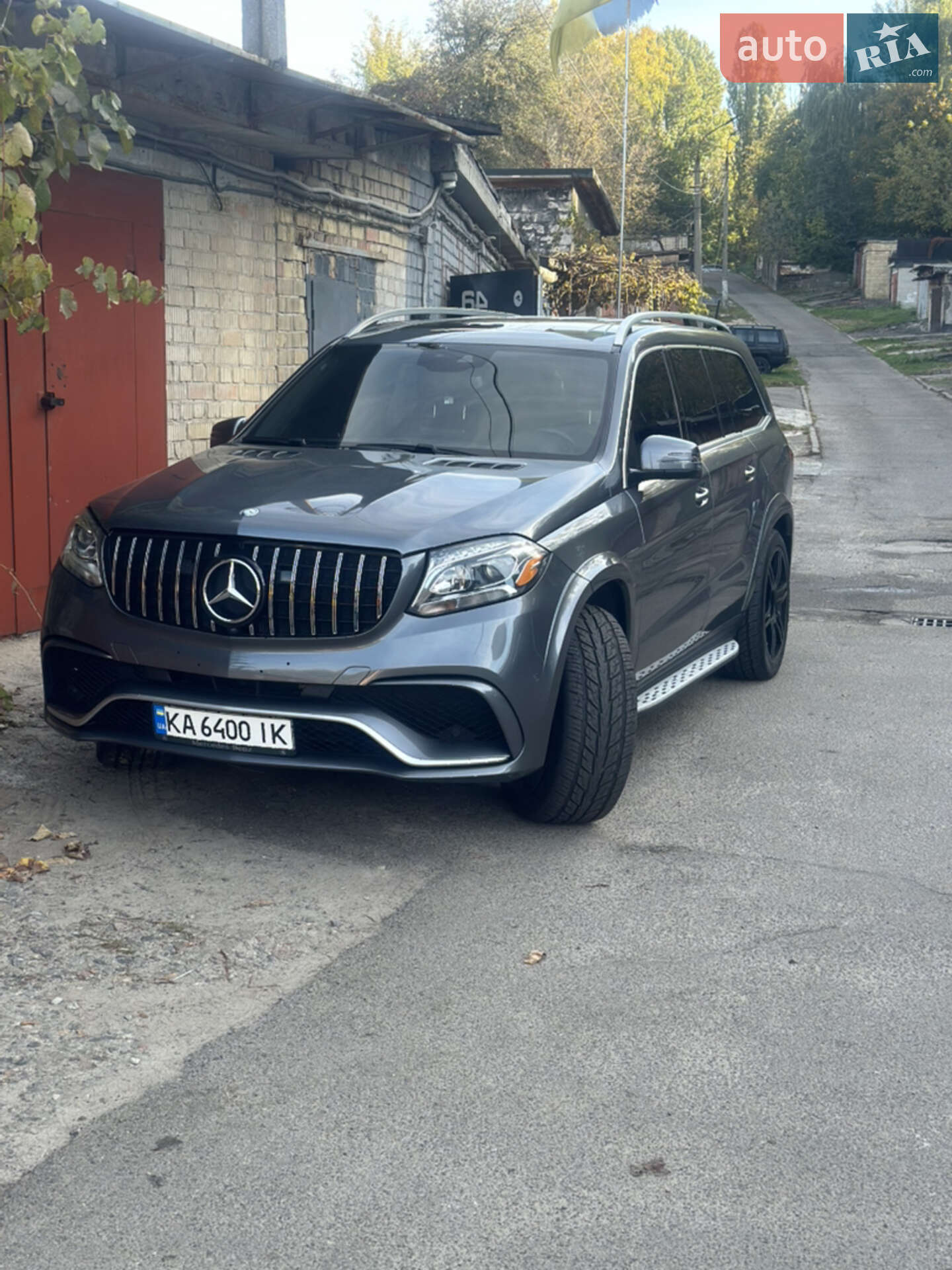 Головне фото звіту автомобіля MERCEDES-BENZ GLS 450 2016