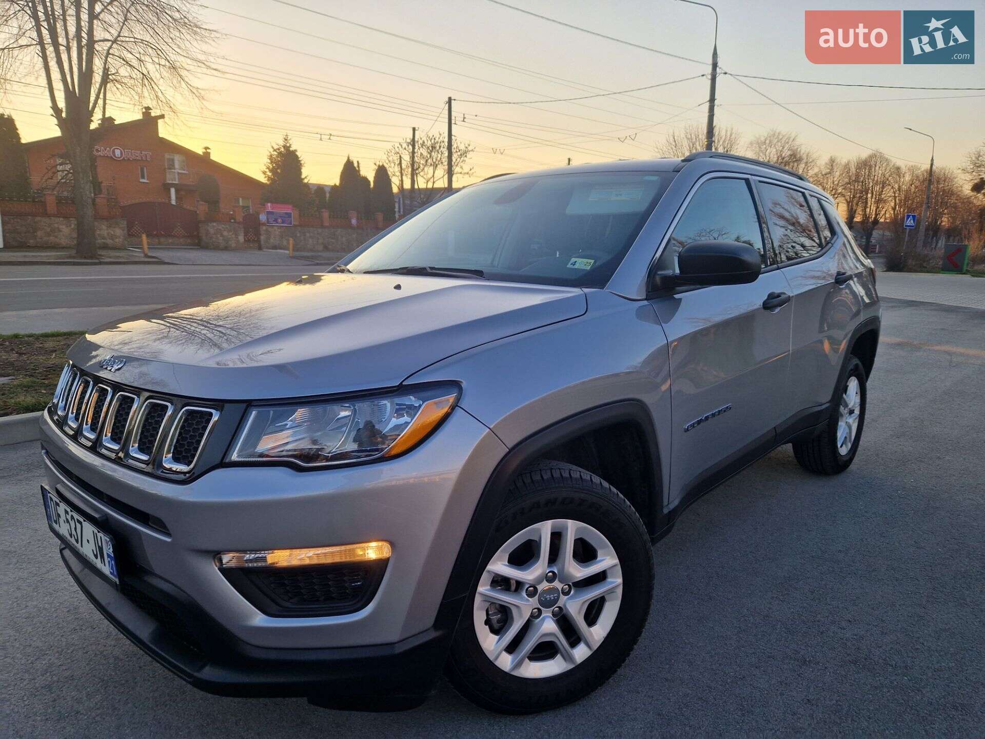Головне фото звіту автомобіля JEEP COMPASS 2021