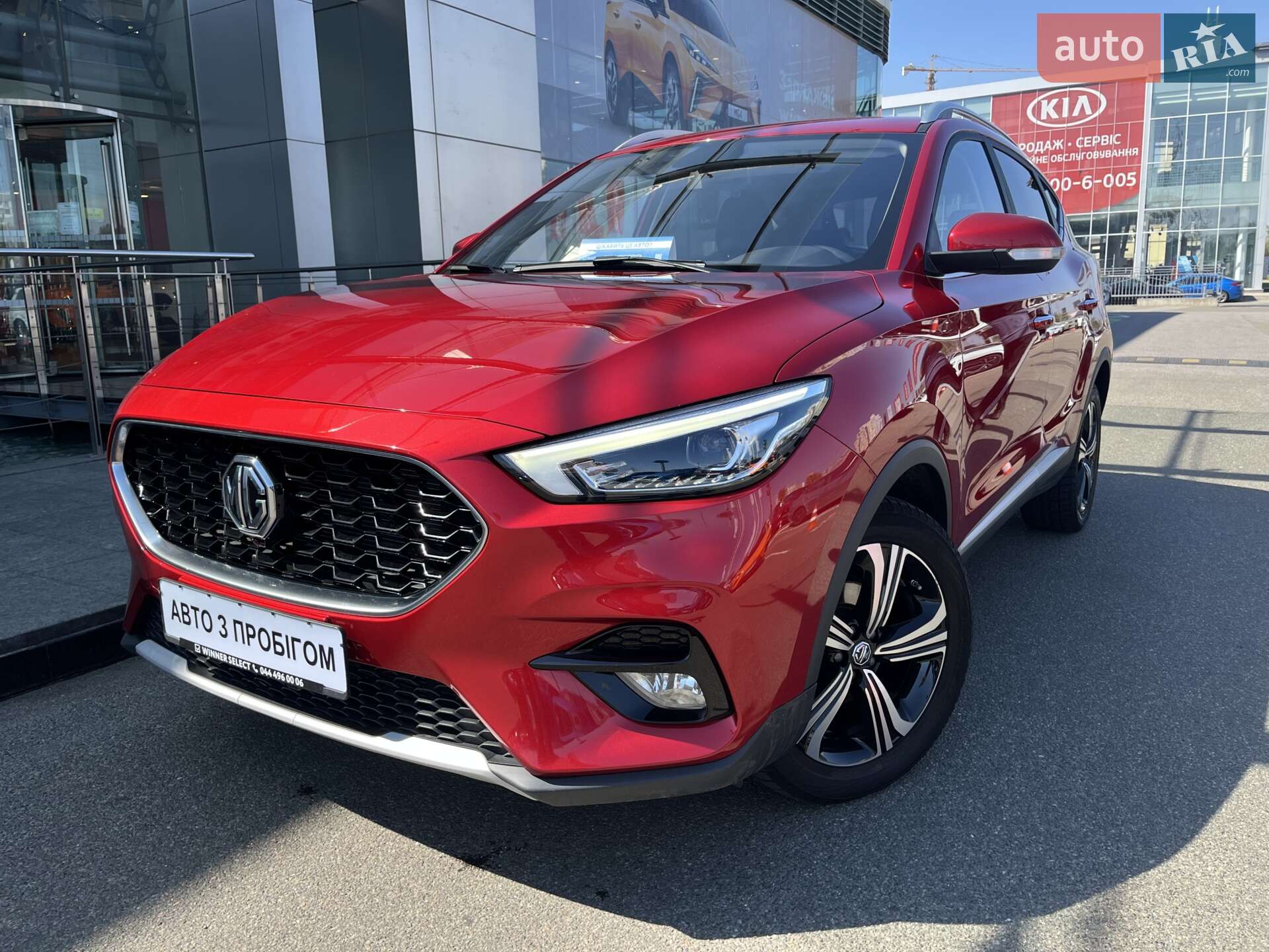 Головне фото звіту автомобіля MG ZS 2021
