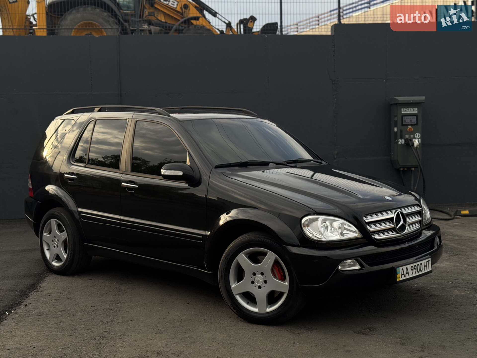 MERCEDES-BENZ ML 55 AMG 2003