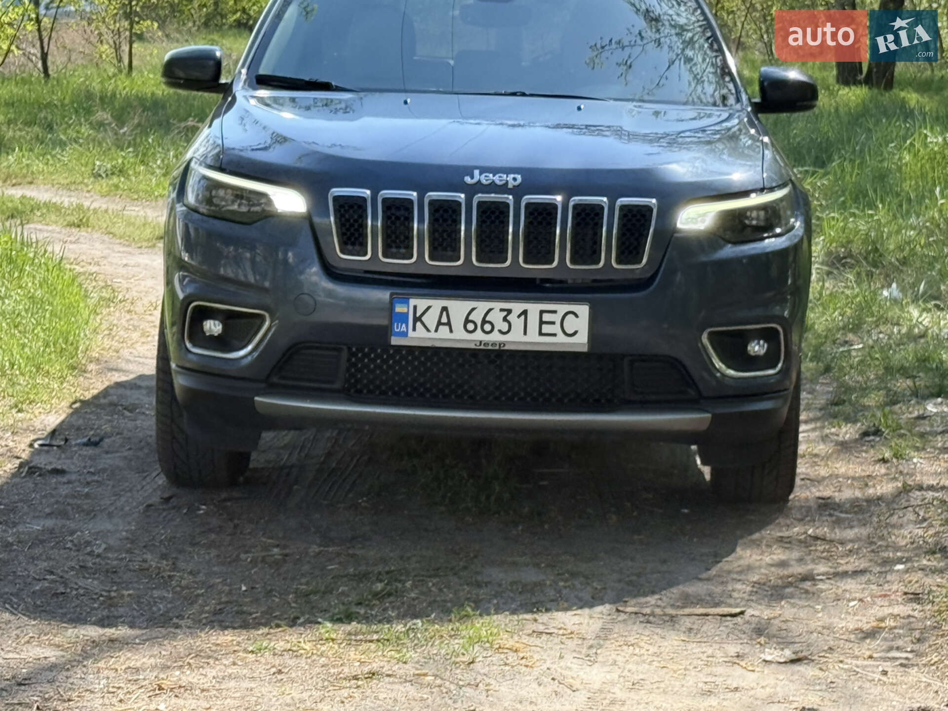 JEEP CHEROKEE 2019