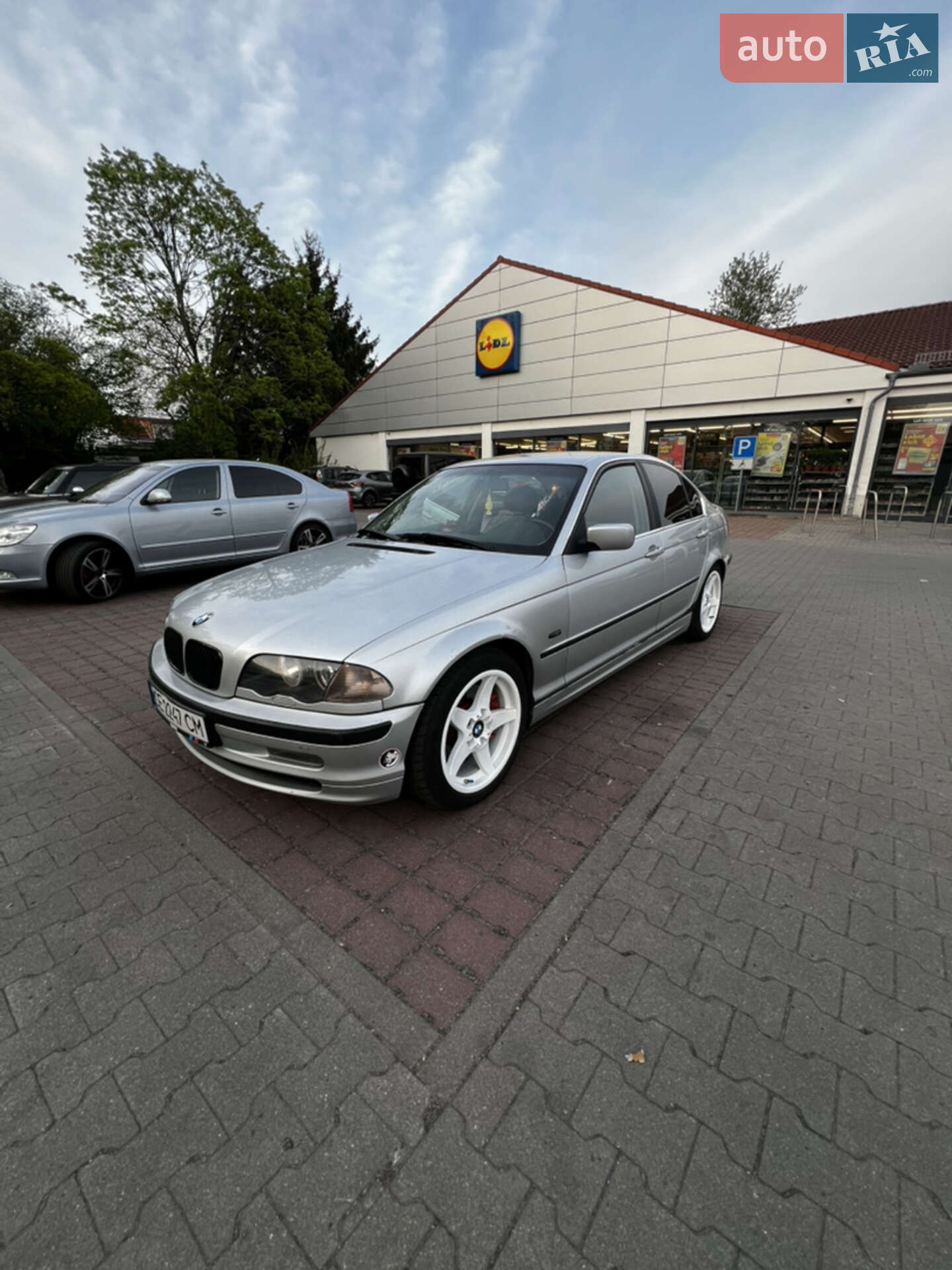 BMW 3 Series 2001