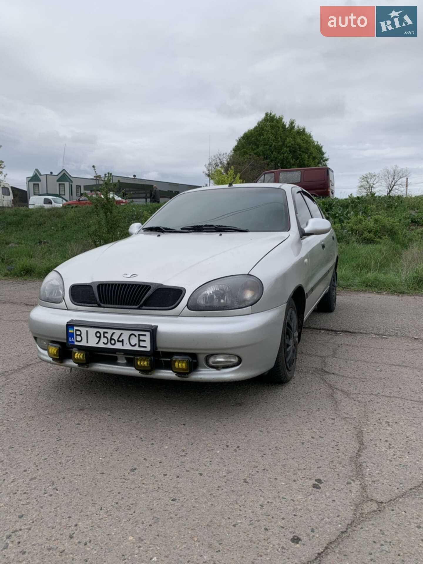 DAEWOO LANOS 2003