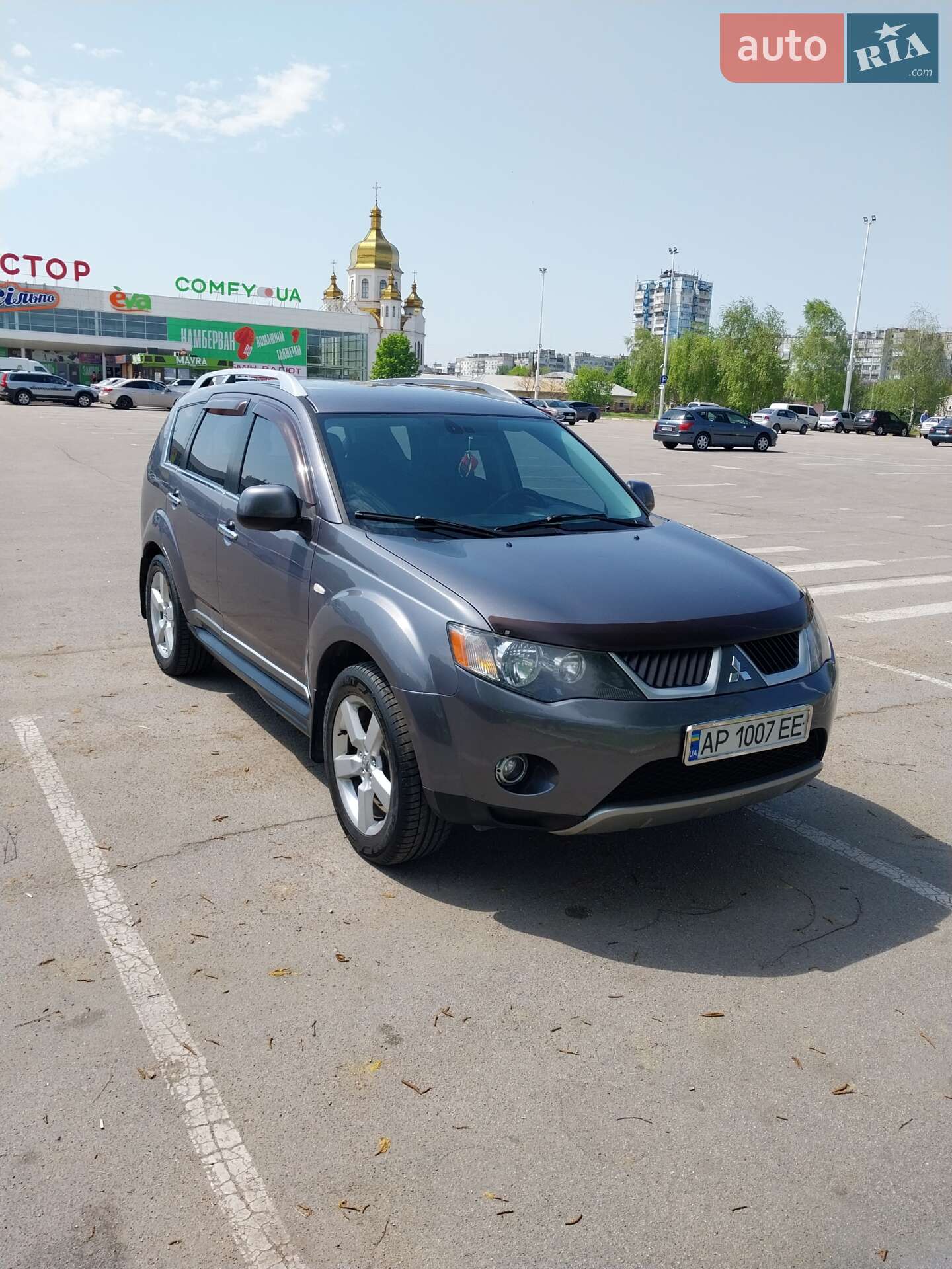 MITSUBISHI OUTLANDER