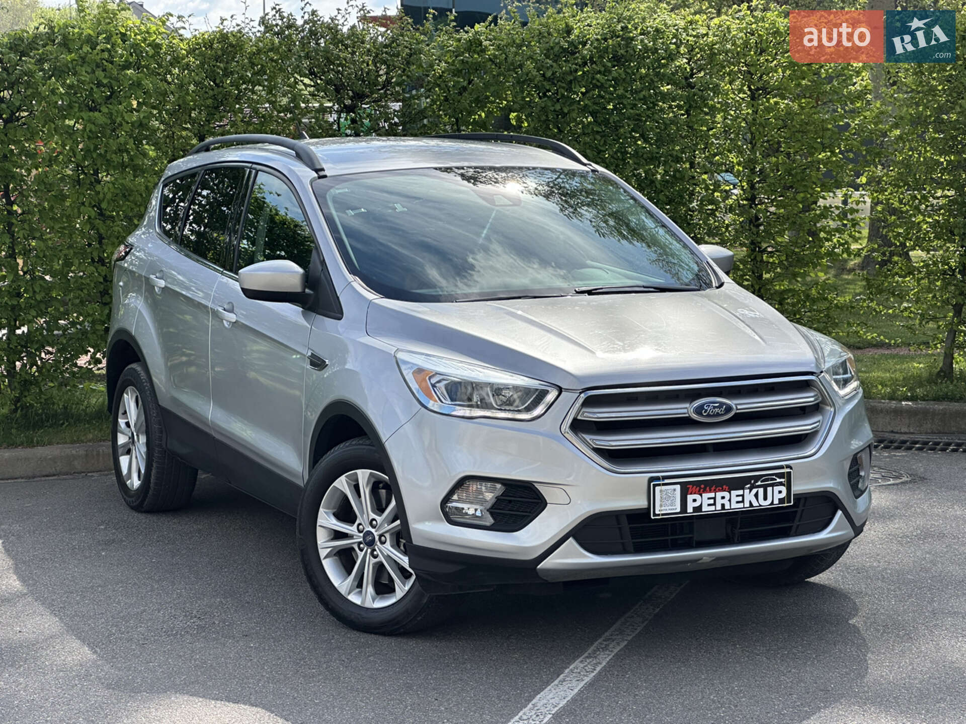 Головне фото звіту автомобіля FORD ESCAPE 2018