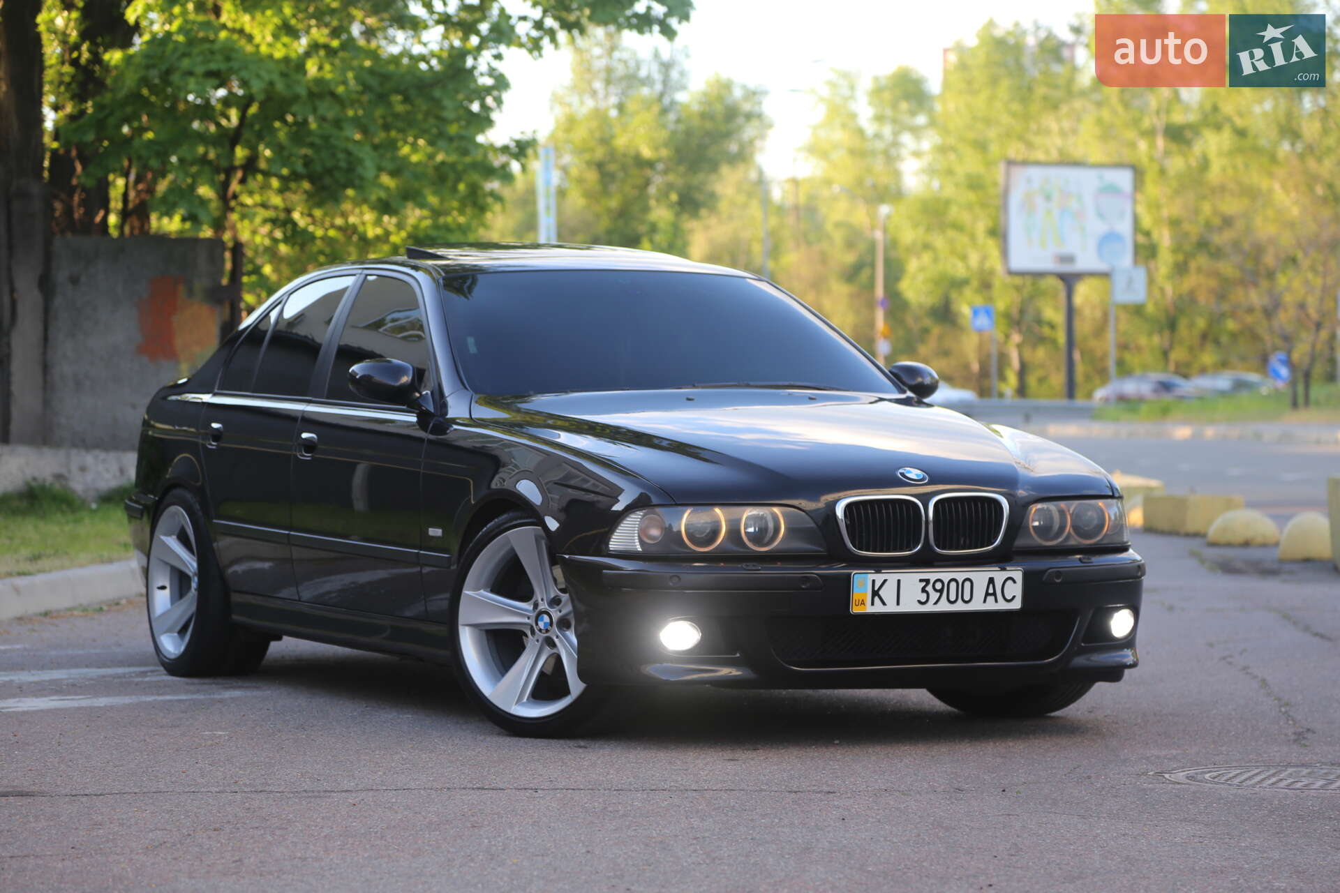 BMW 530I 2001